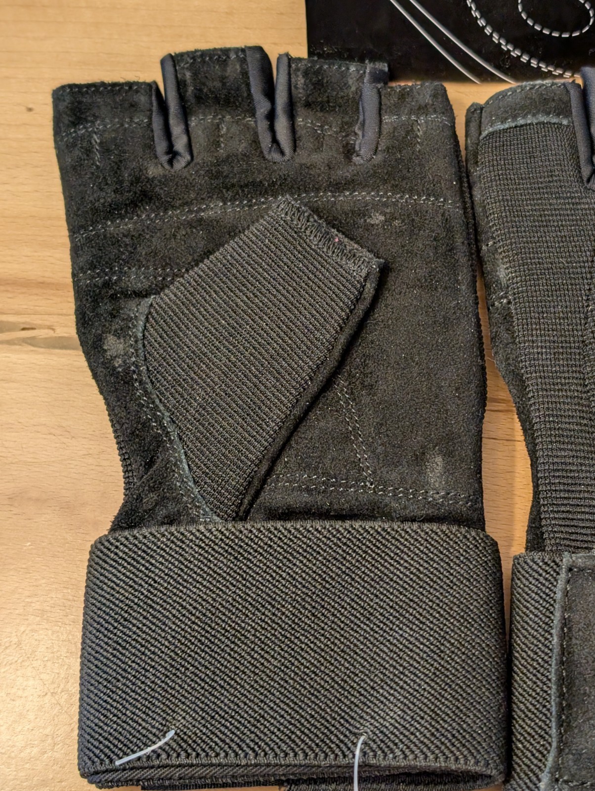 Valeo Heavy Duty Wrist Support Wrap Size Large Fitness Gym NEW Tags