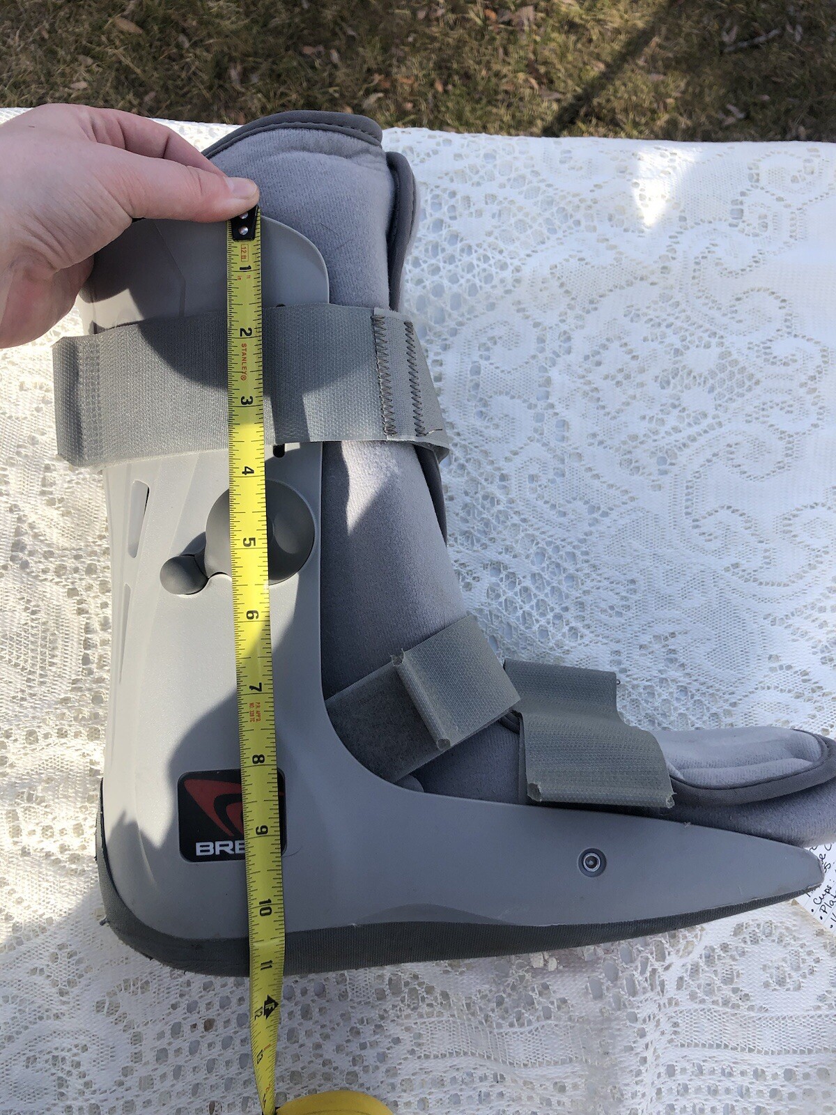 +Nice Breg Ortho Genesis Walker Boot Mid-Calf Air Trauma Post-Op Medium BL525005