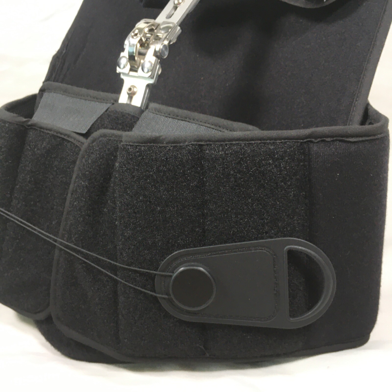 B & G Rehab Inc Back Brace Black Size Medium Spinal Recovery TLSO Fits 30″- 40″