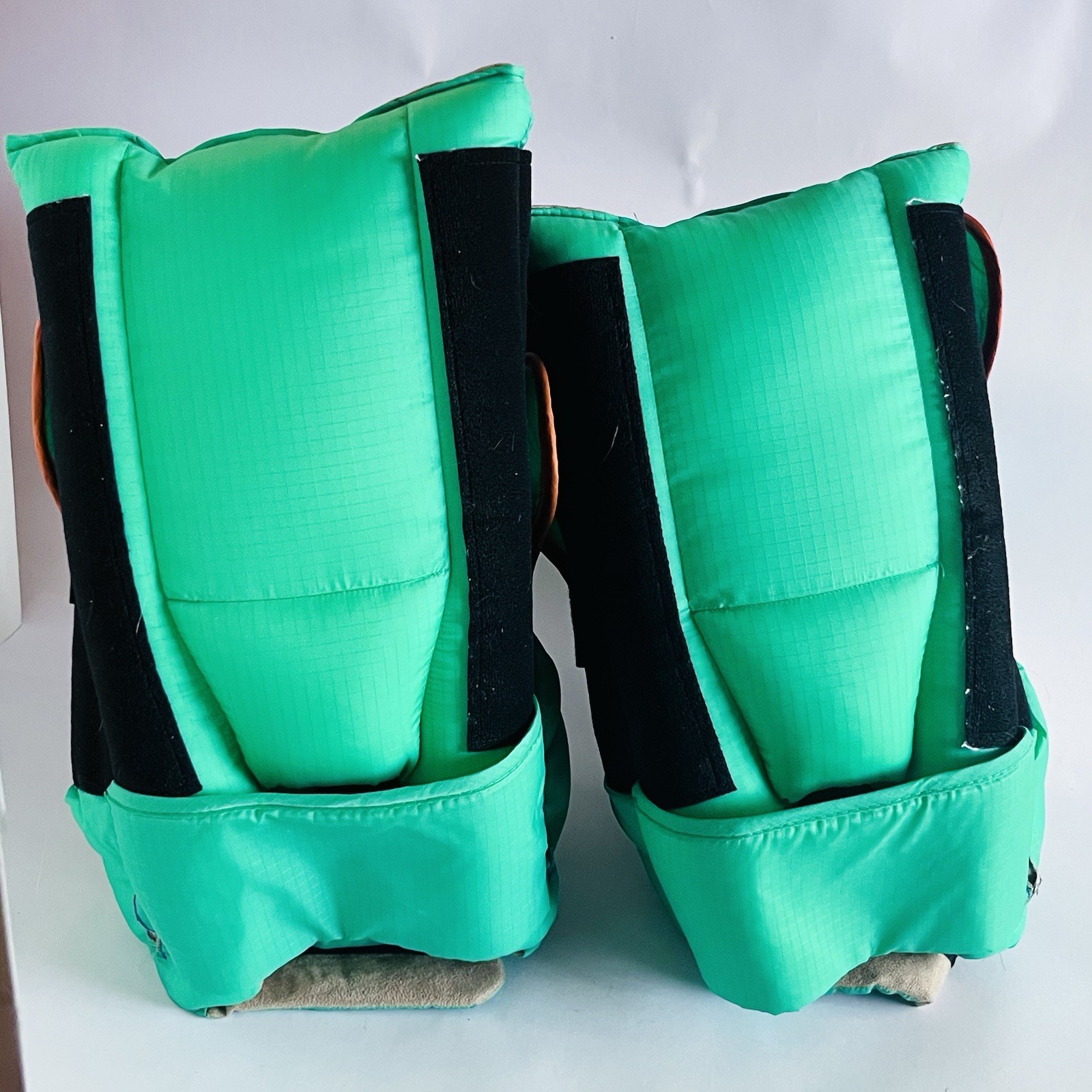EHOB TruVue Heel Protector Offloading Boots Green Standard Size Pair Of 2