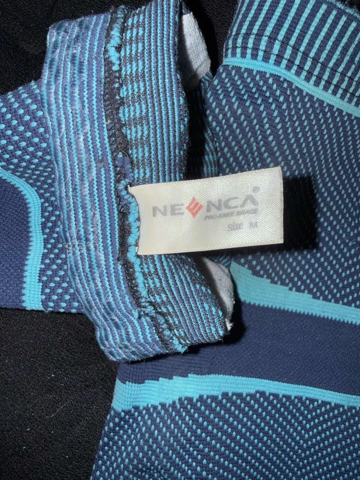 NEENCA Compression Knee Sleeves for Knee, Blue/Black, Size M Pair