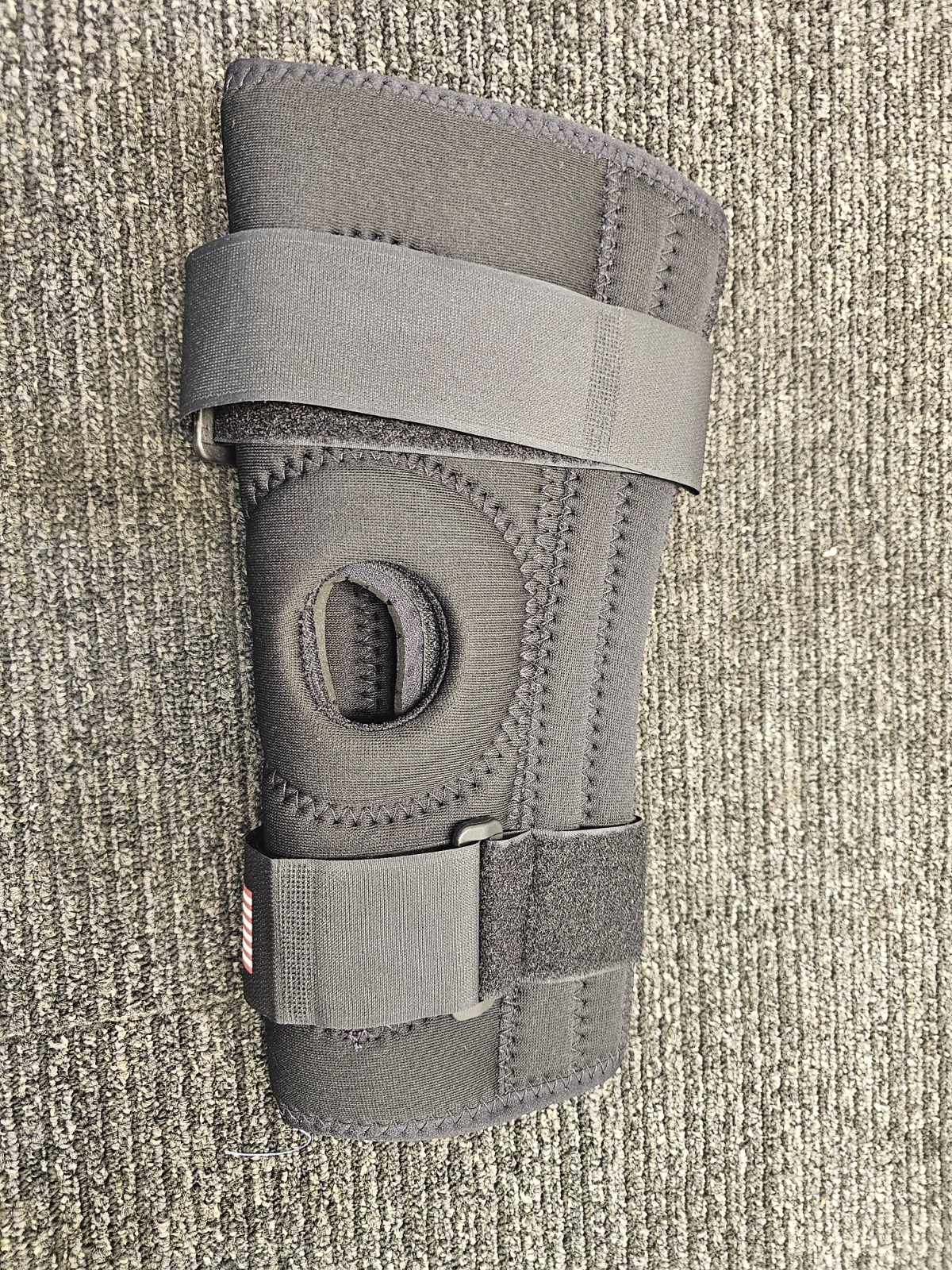 THM VAKC19 640293 XS KoolFlex Slip-on Knee Orthosis / 2″ hook and loop Strap