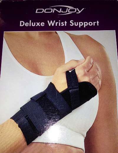 DonJoy DELUXE WRIST SUPPORT 97168-X-Large Left