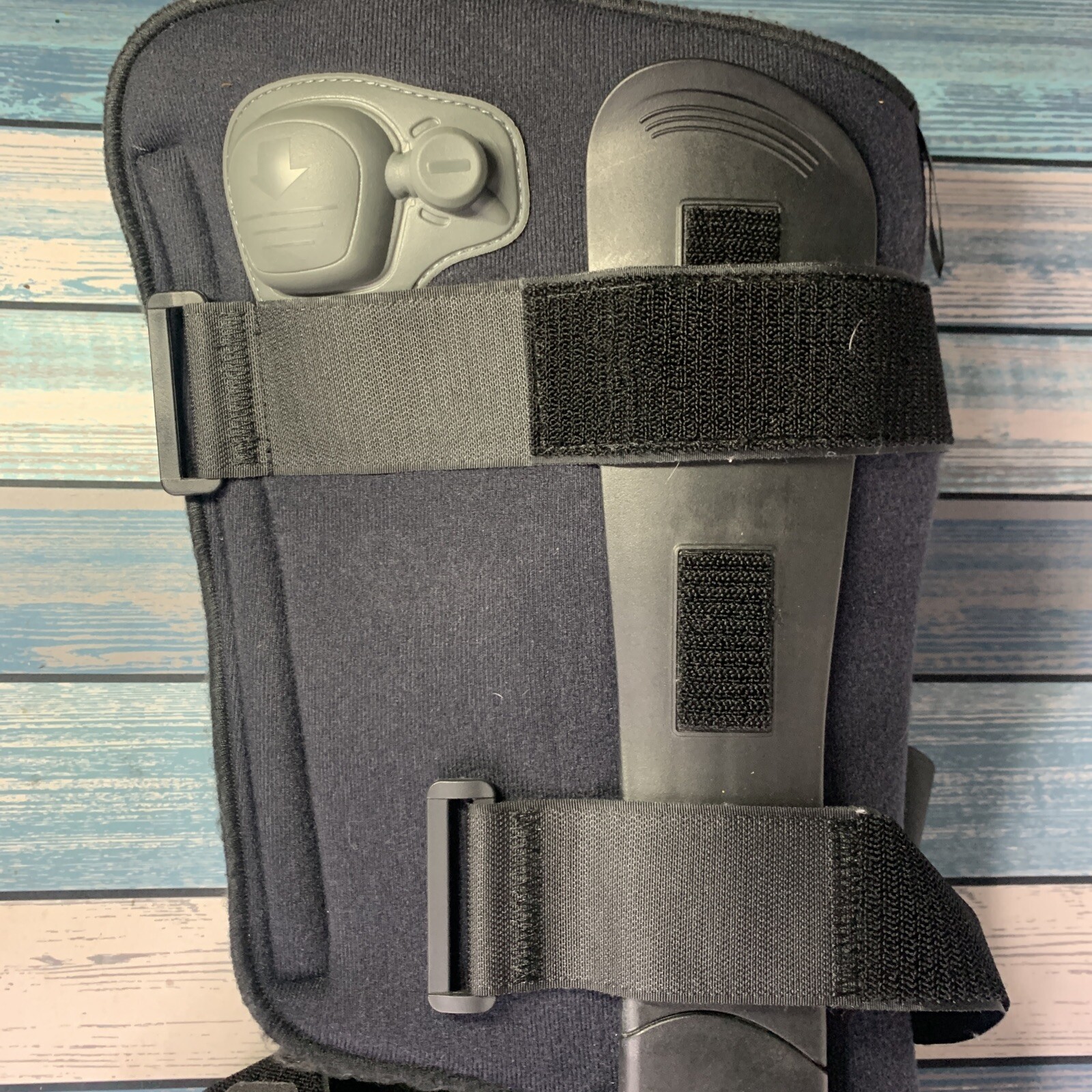 Breg Unisex Black Adjustable Walker Boots Brace For Leg Injury Size Medium