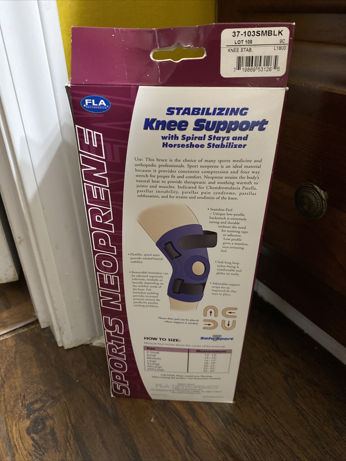 FLA Orthopedics Safe T Sport Stabilizing Knee Support, Small, Black, New, #37A