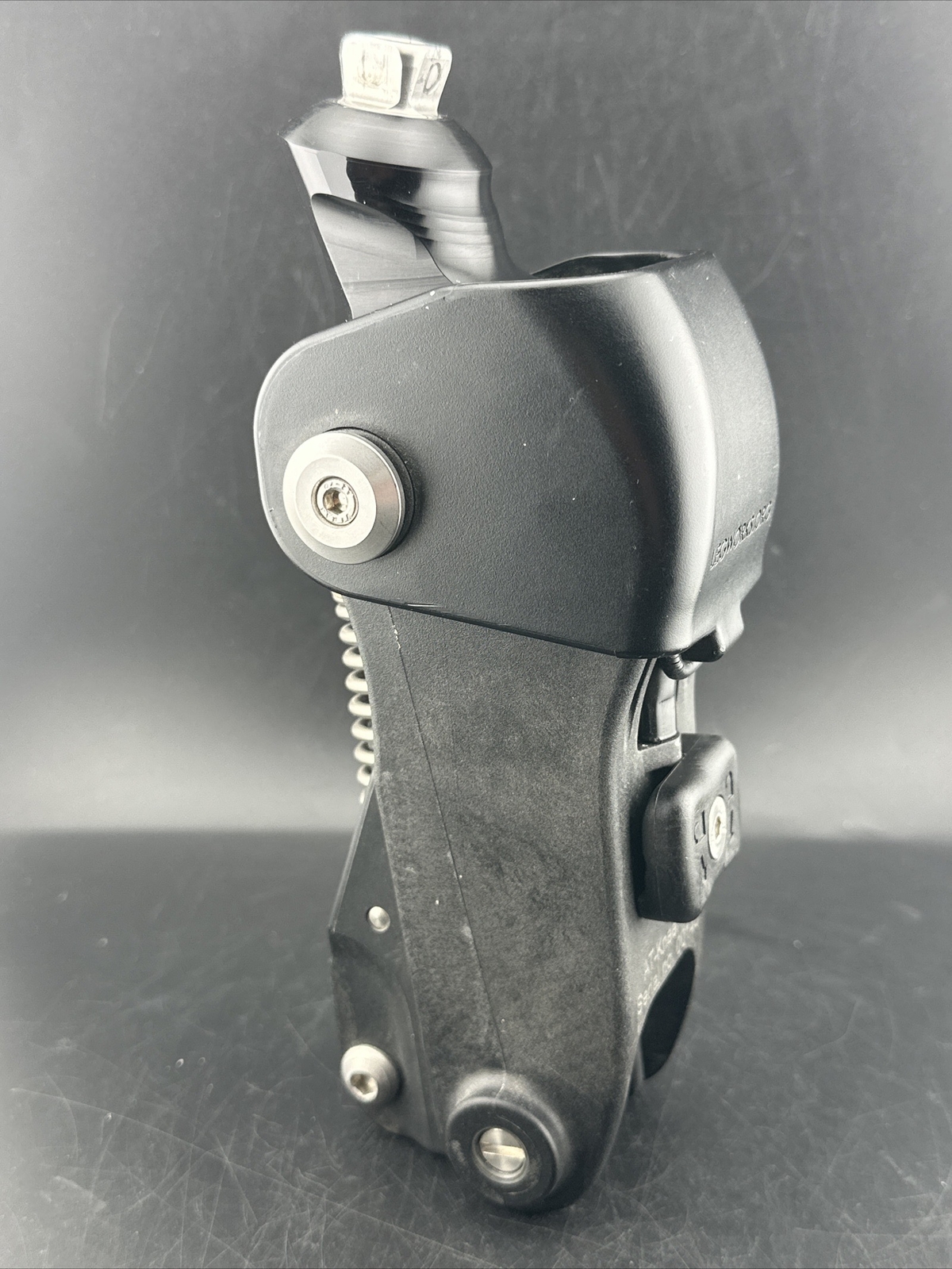 all terrain prosthetic knee. Prosthetic Knee. Great Knee Condition