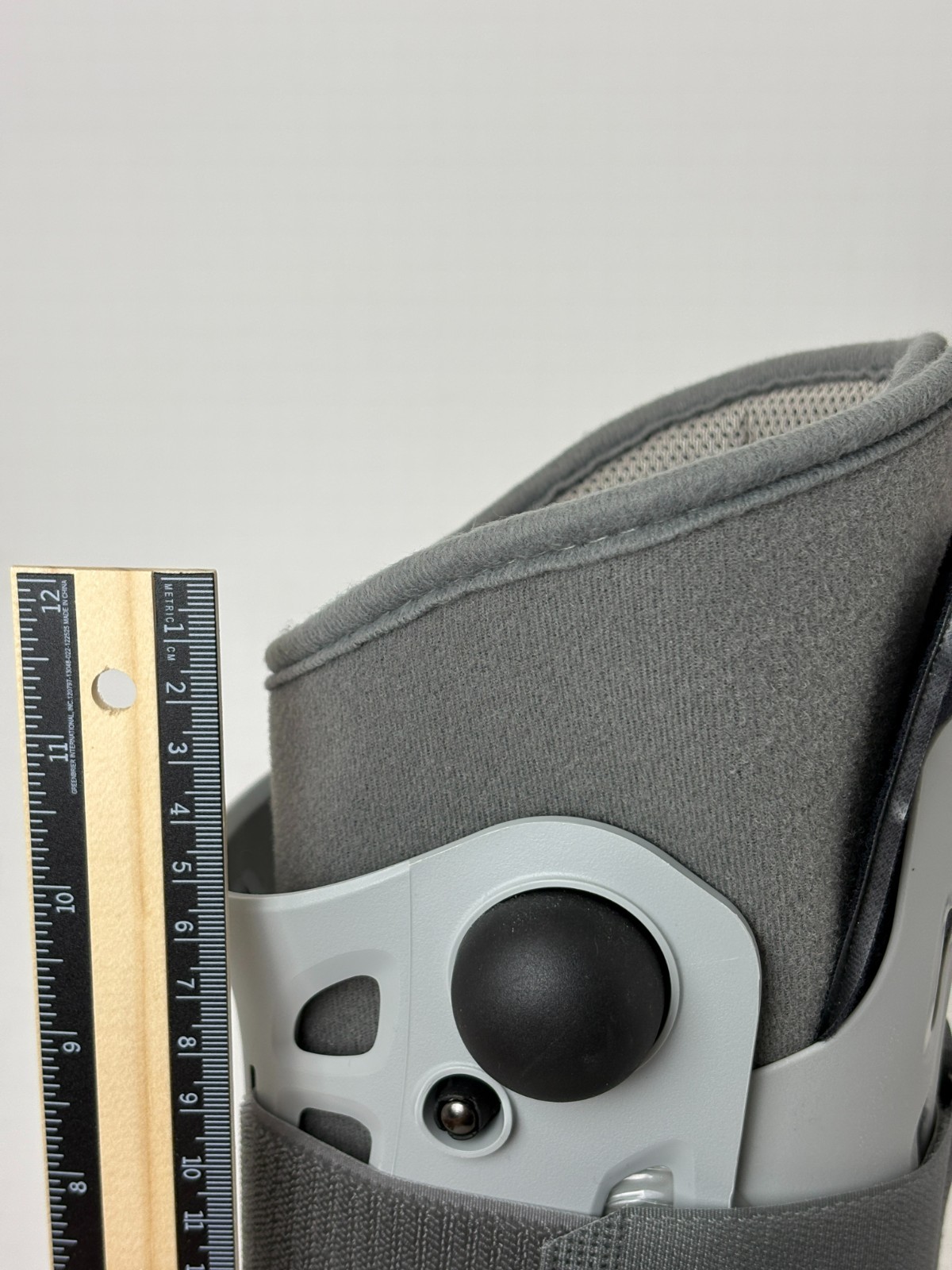 Aircast AirSelect Short Walker Brace / Walking Boot – Gray, Size: M