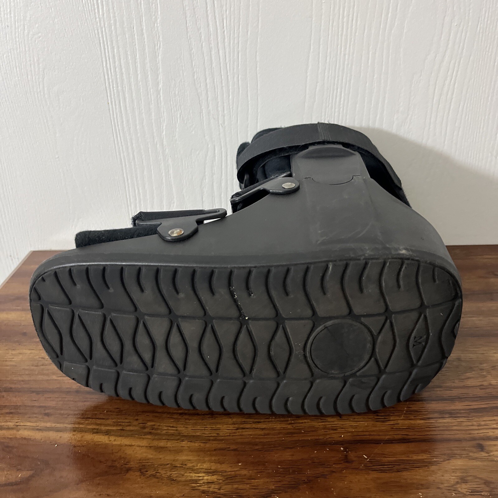 Top Shelf Orthopedics Low Boot Medium Air Inflate Deflate
