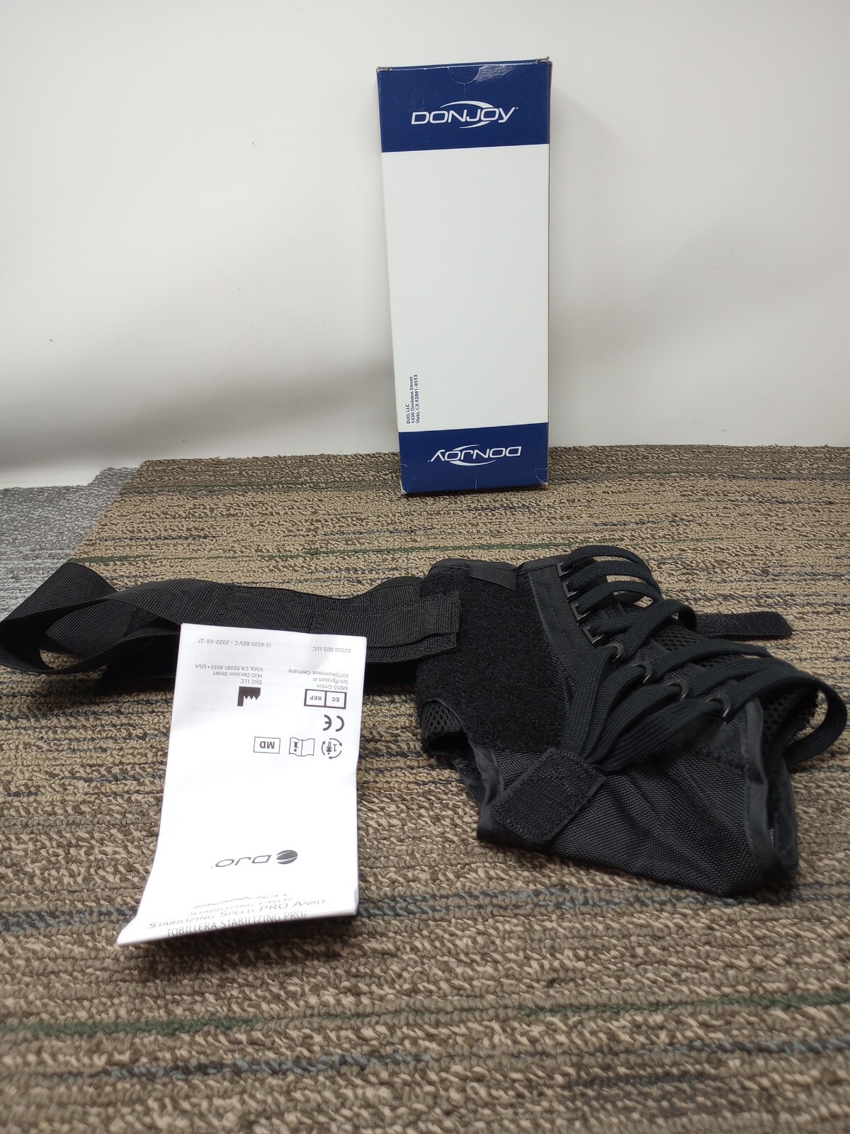 DonJoy Stabilizing Speed Pro Ankle Support Size S Black Pre Owned