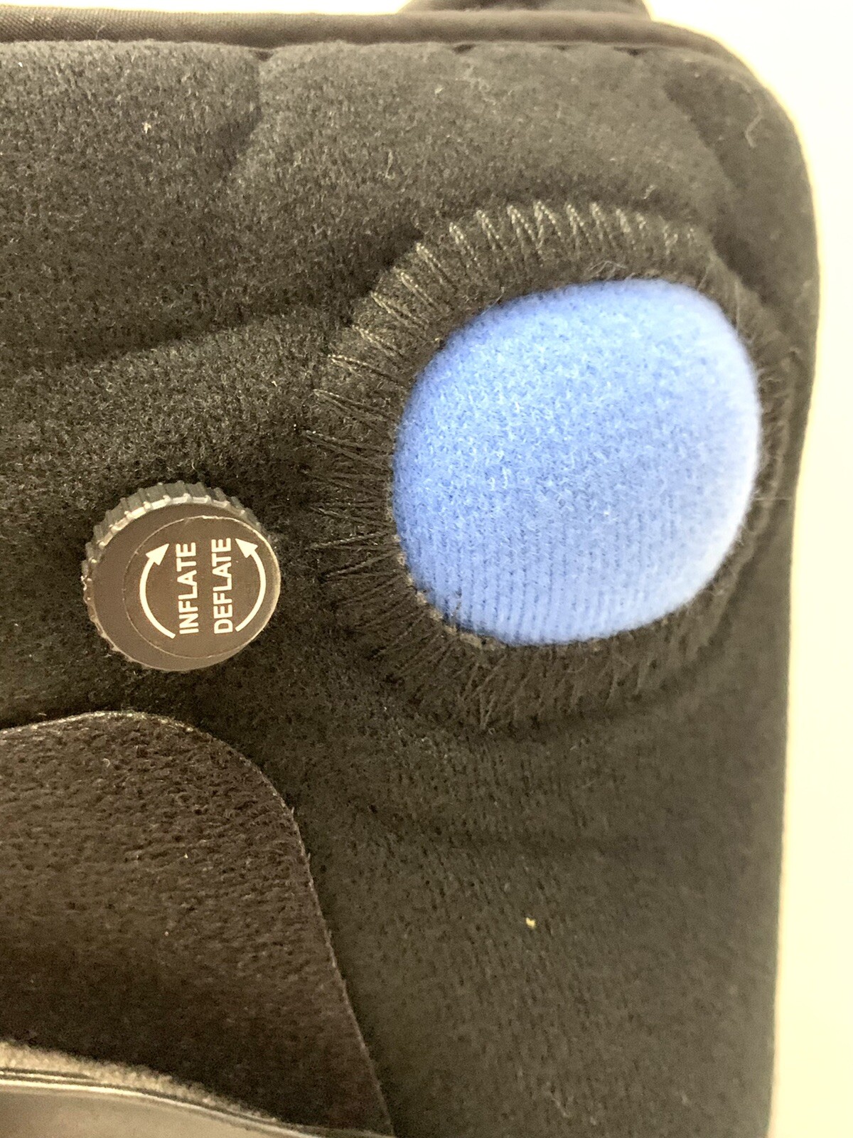 United Ortho Short Air Cam Walker Fracture Boot Medium Black Right Or Left Pads
