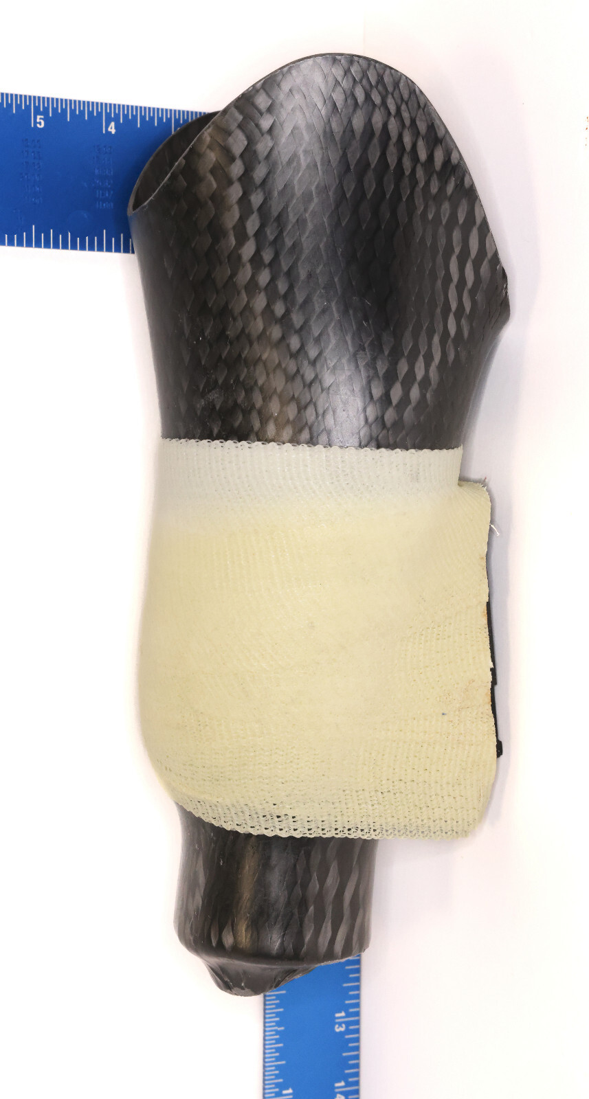 PROSTHETIC BLACK CARBON FIBER SIDE-MOUNTED LEG SOCKET w COYOTE DISTAL BASE H=13″