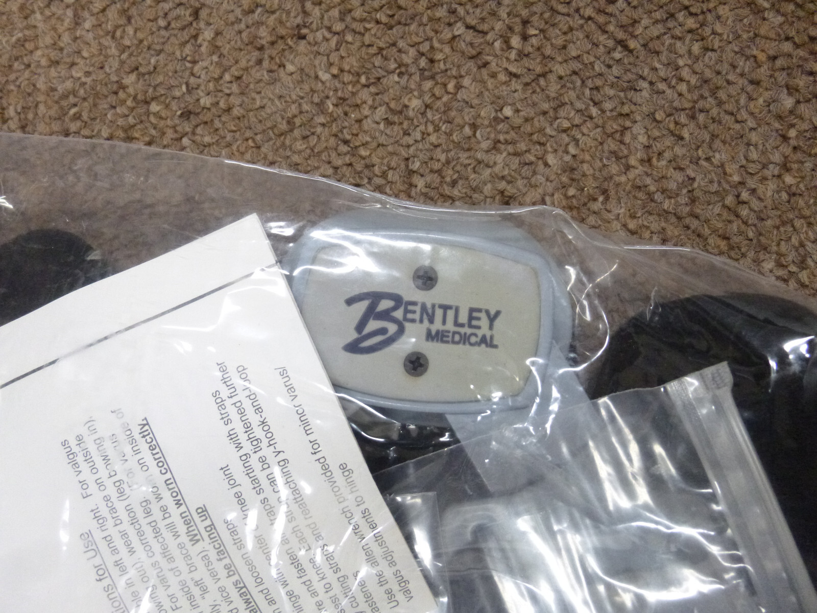 New Bentley TL-51 Universal Knee Brace Right Leg