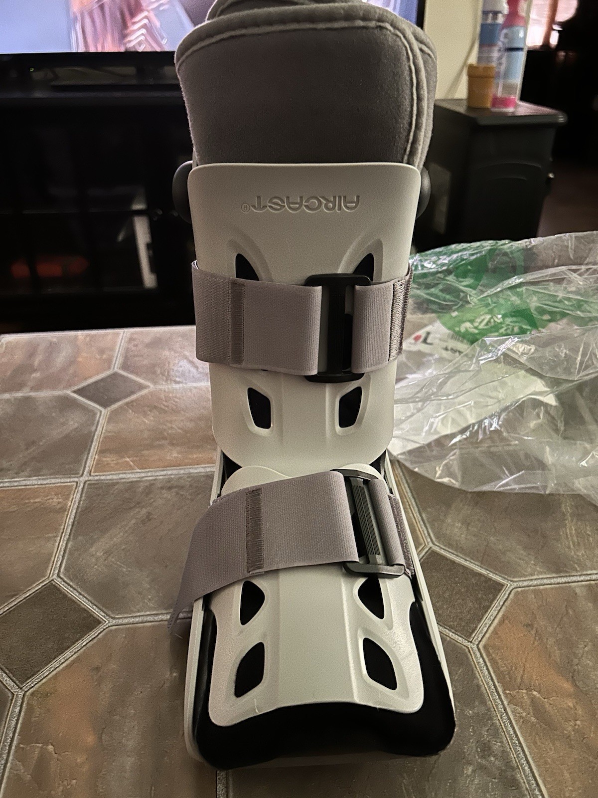 Aircast AirSelect Short Walker Brace / Walking Boot – Gray, Size: M