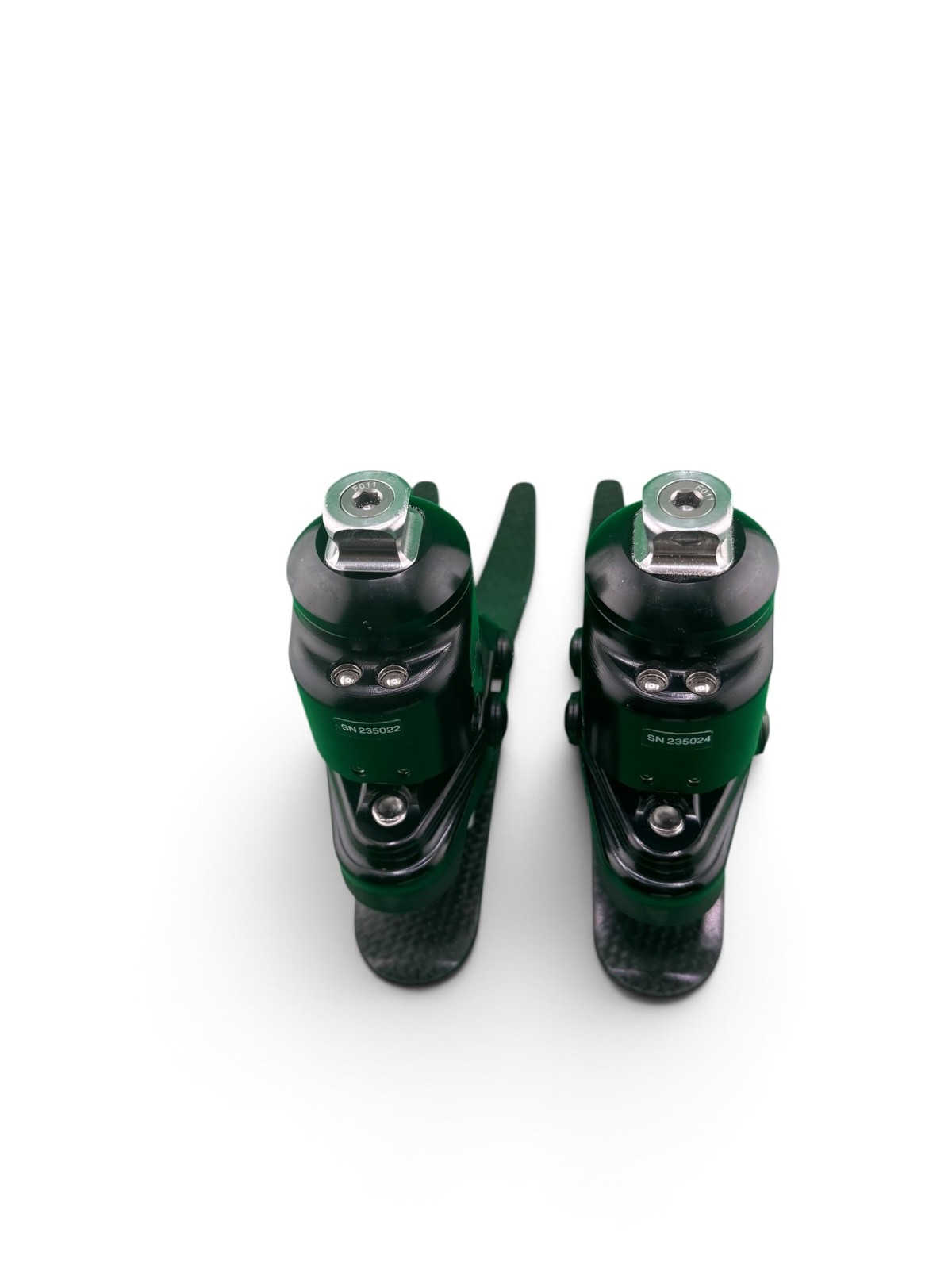 Pair Blatchford echelon prosthetic feet, size 24, category 4. 2 feet. Perfect