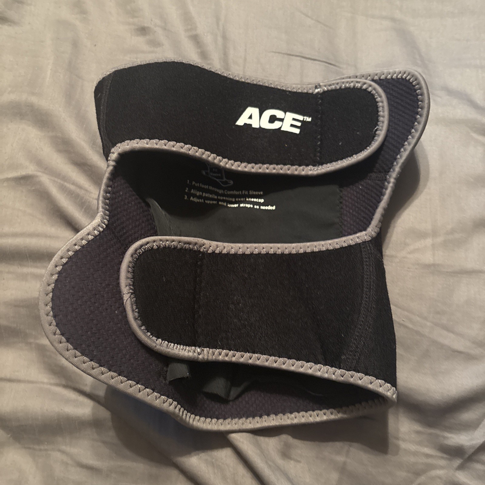 ACE Compression Knee Brace Support Adjustable Neoprene Strap One Size