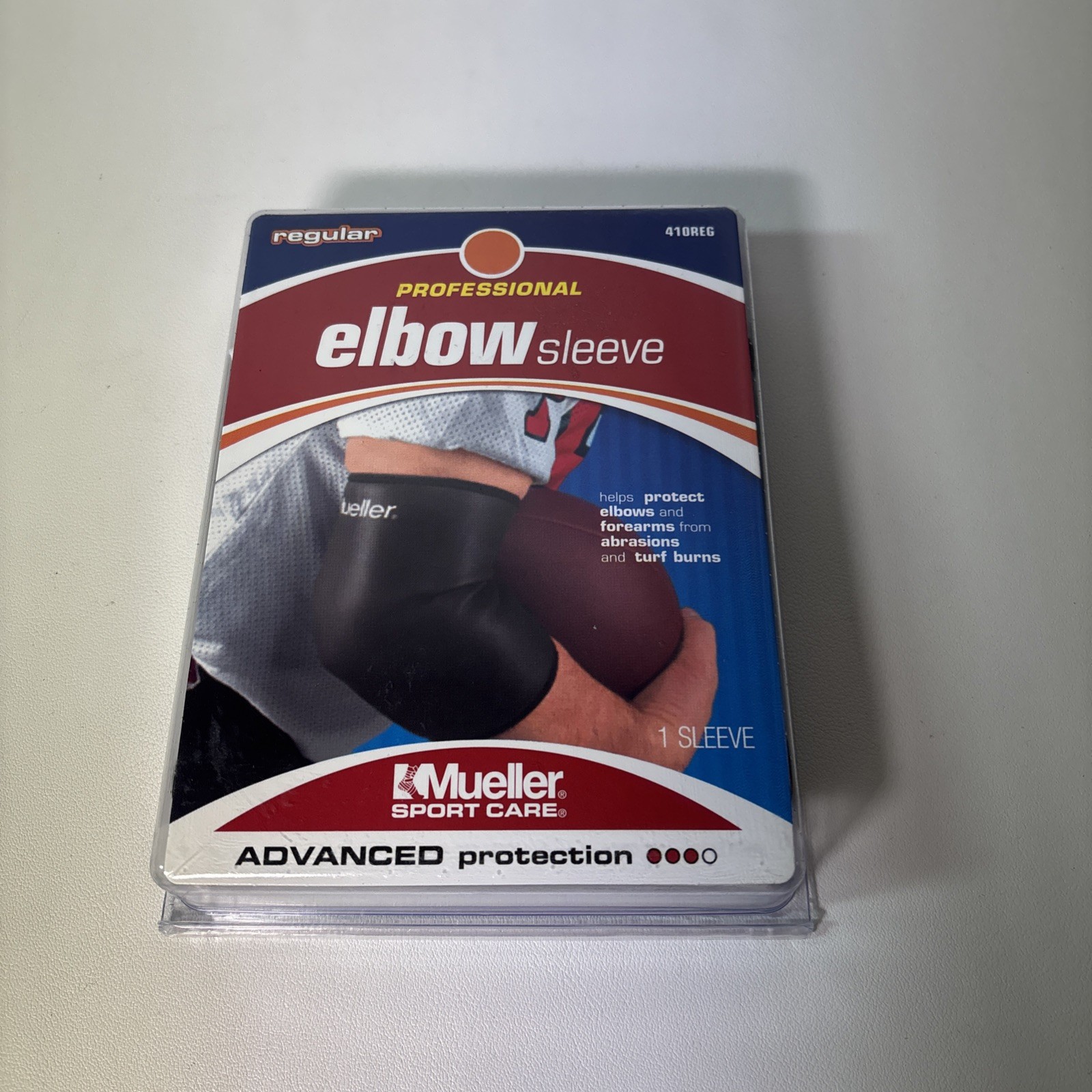 Mueller Professional Elbow Sleeve Size-Regular 11-14 Inches