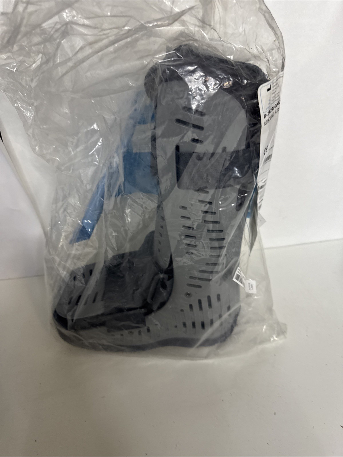 Ossur Rebound Air Walker Boot High Top, Small, New Open Box