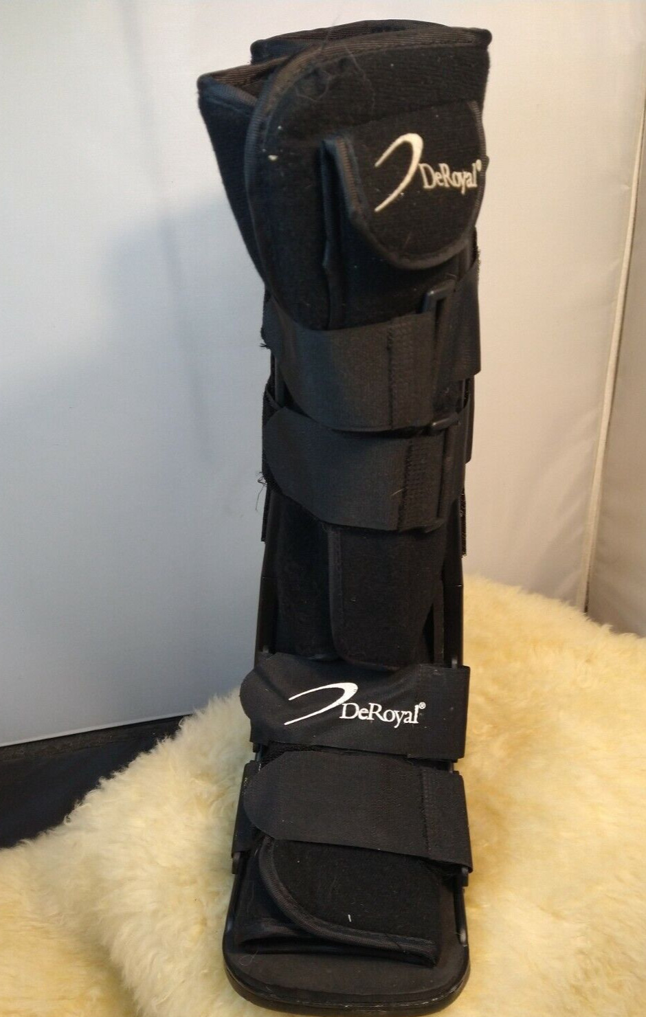 DEROYAL MEDICAL WALKING AIR CAST BOOT LEG ANKLE BRACE w/AIR PUMP SIZE SMALL