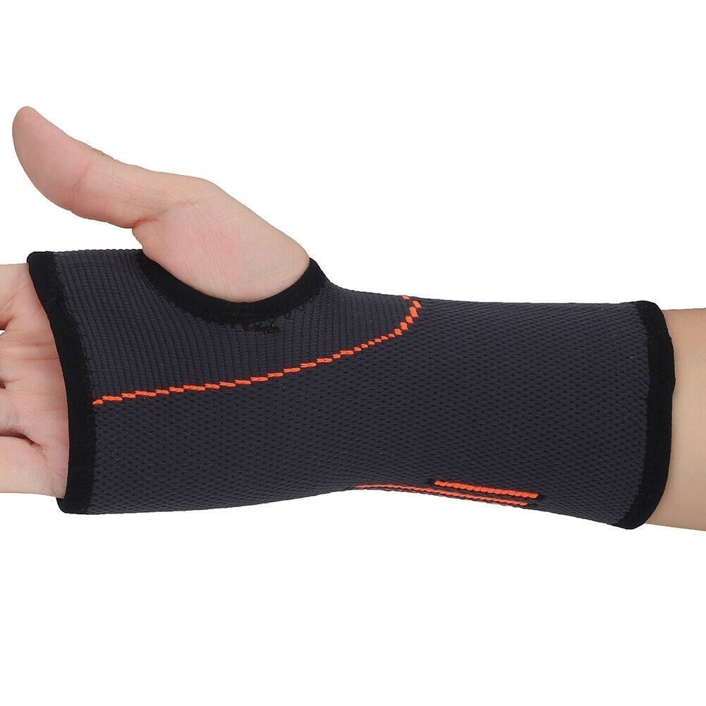 1pc Black Unisex Sports Nylon Wrist Support Sleeve Protector Guard Protective