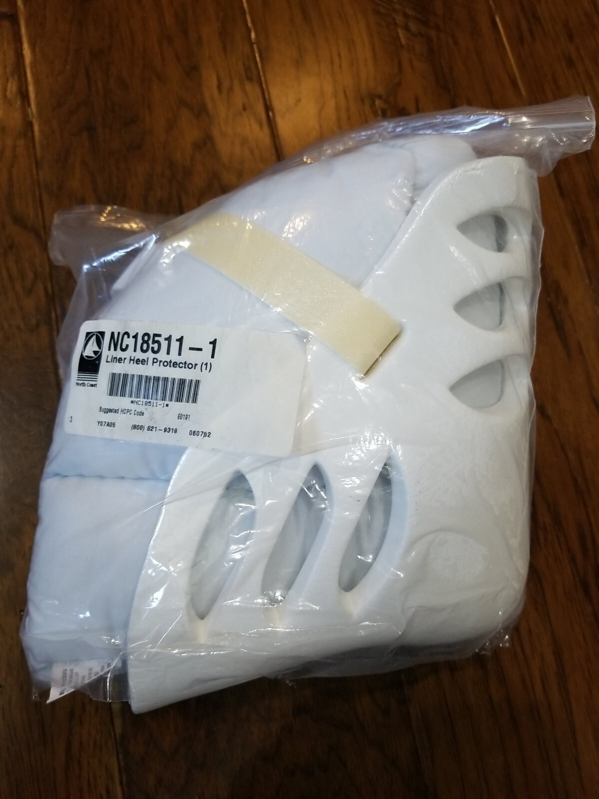 North Coast Liner Heel Protector (1) NC18511-1 w/ Spenco Washable Pillow (1)