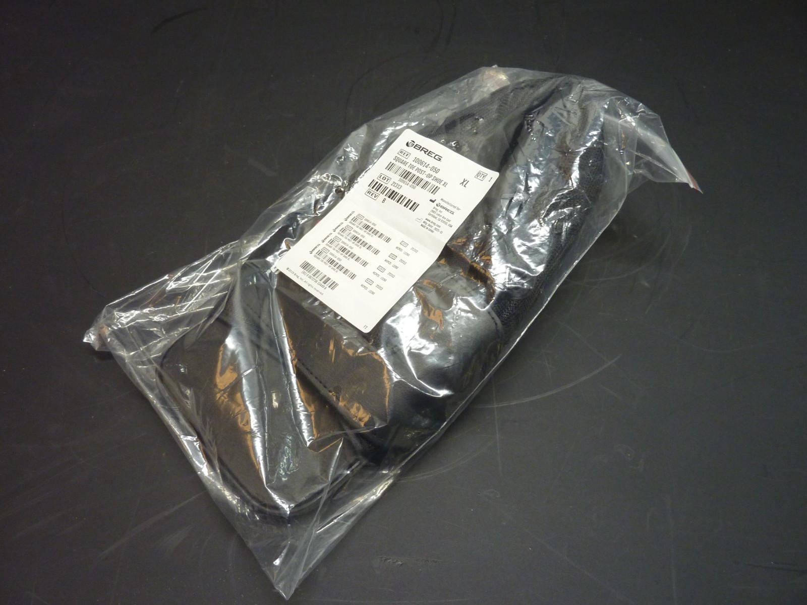 Breg Square Toe Post-Op Shoe Size XL Model 100614-050 (31354)