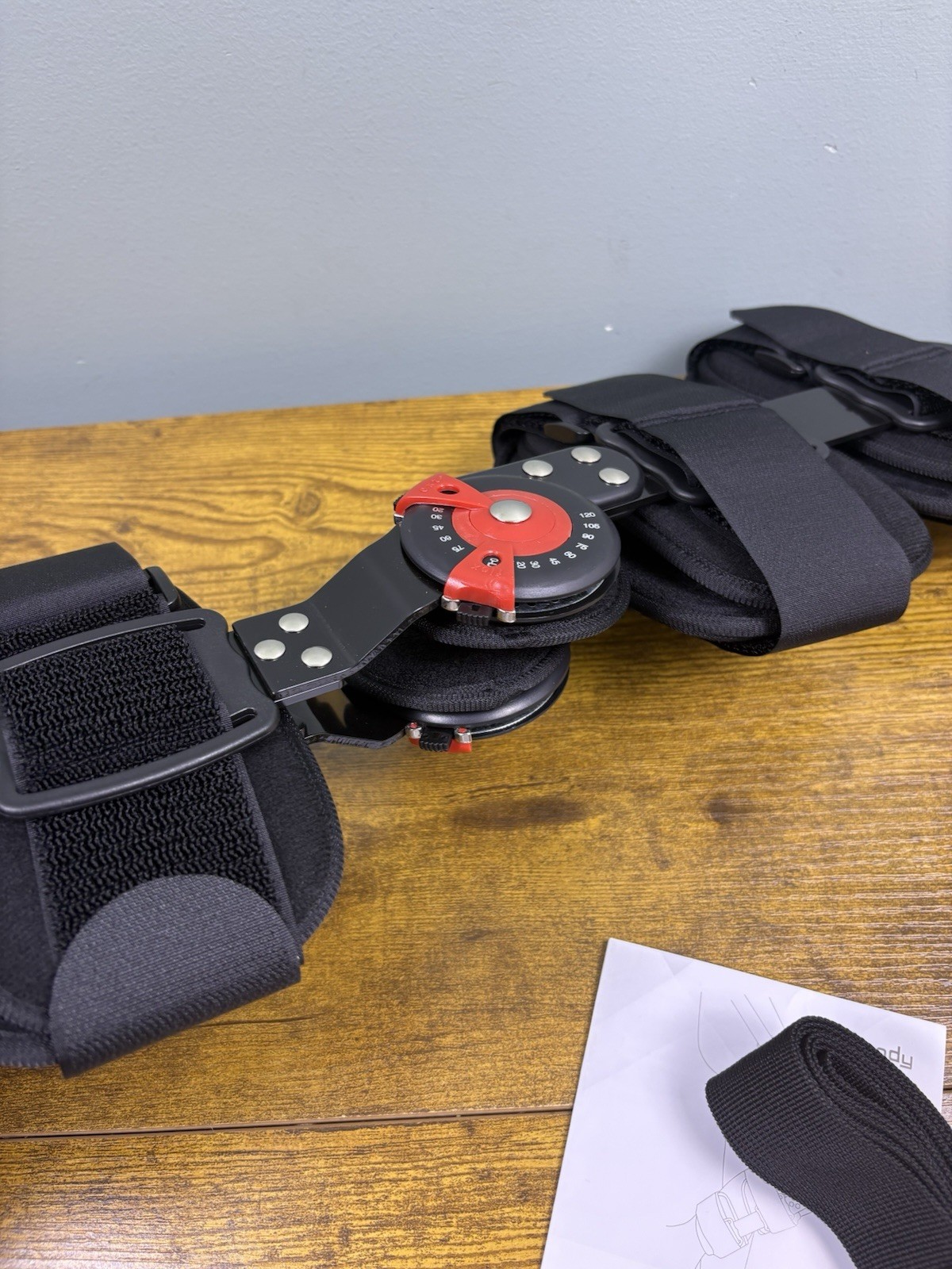 Focubody Hinged Knee Brace Adult Medium Postoperative Meniscus Recovery Medial