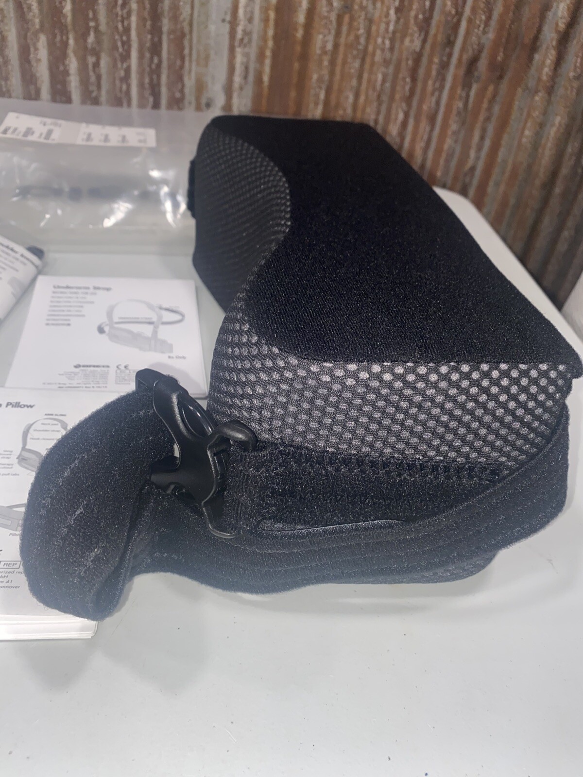 Breg ARC 2.0 Shoulder Sling with Pillow