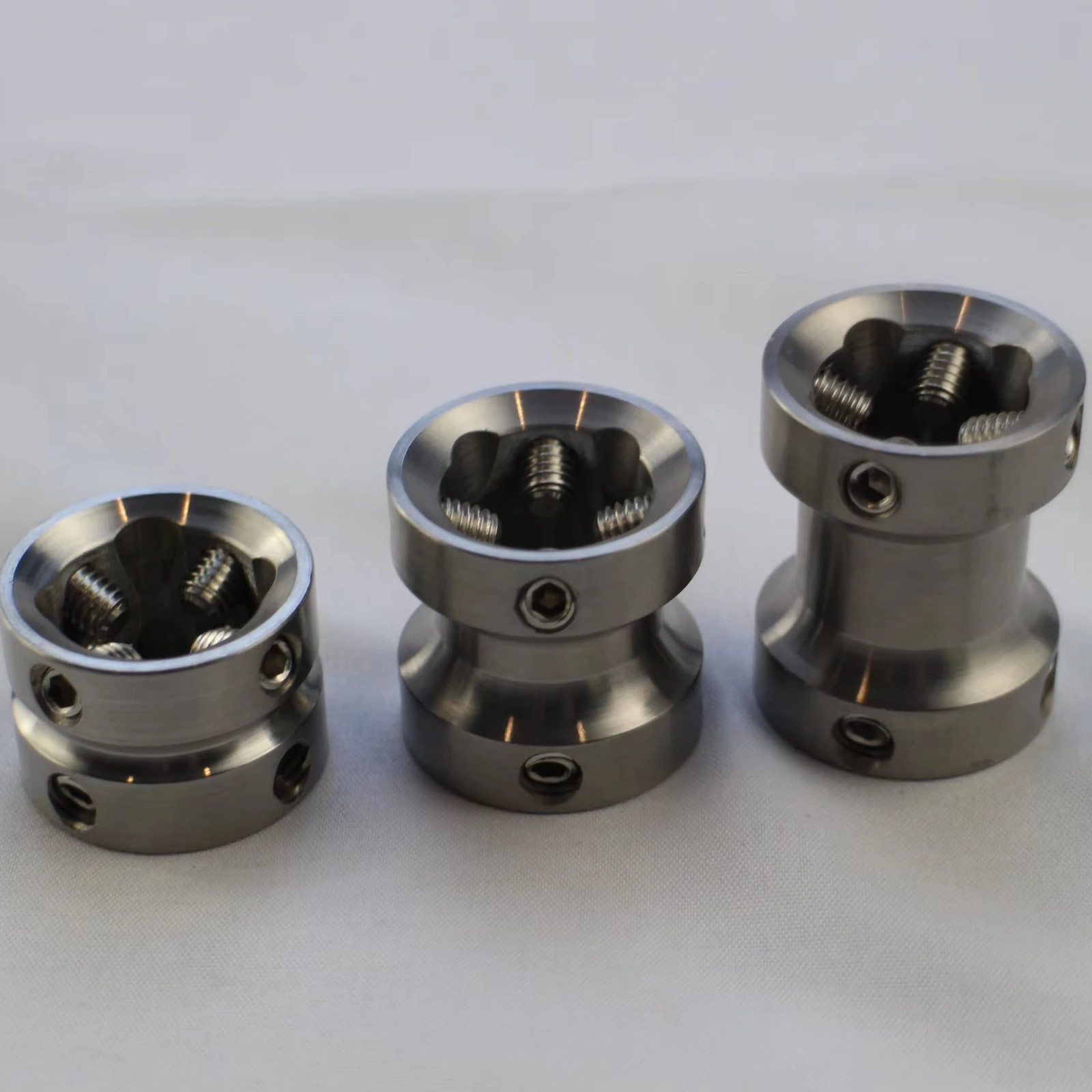 Prosthetic Limb Bi-Directional Tube Adapter / Connector