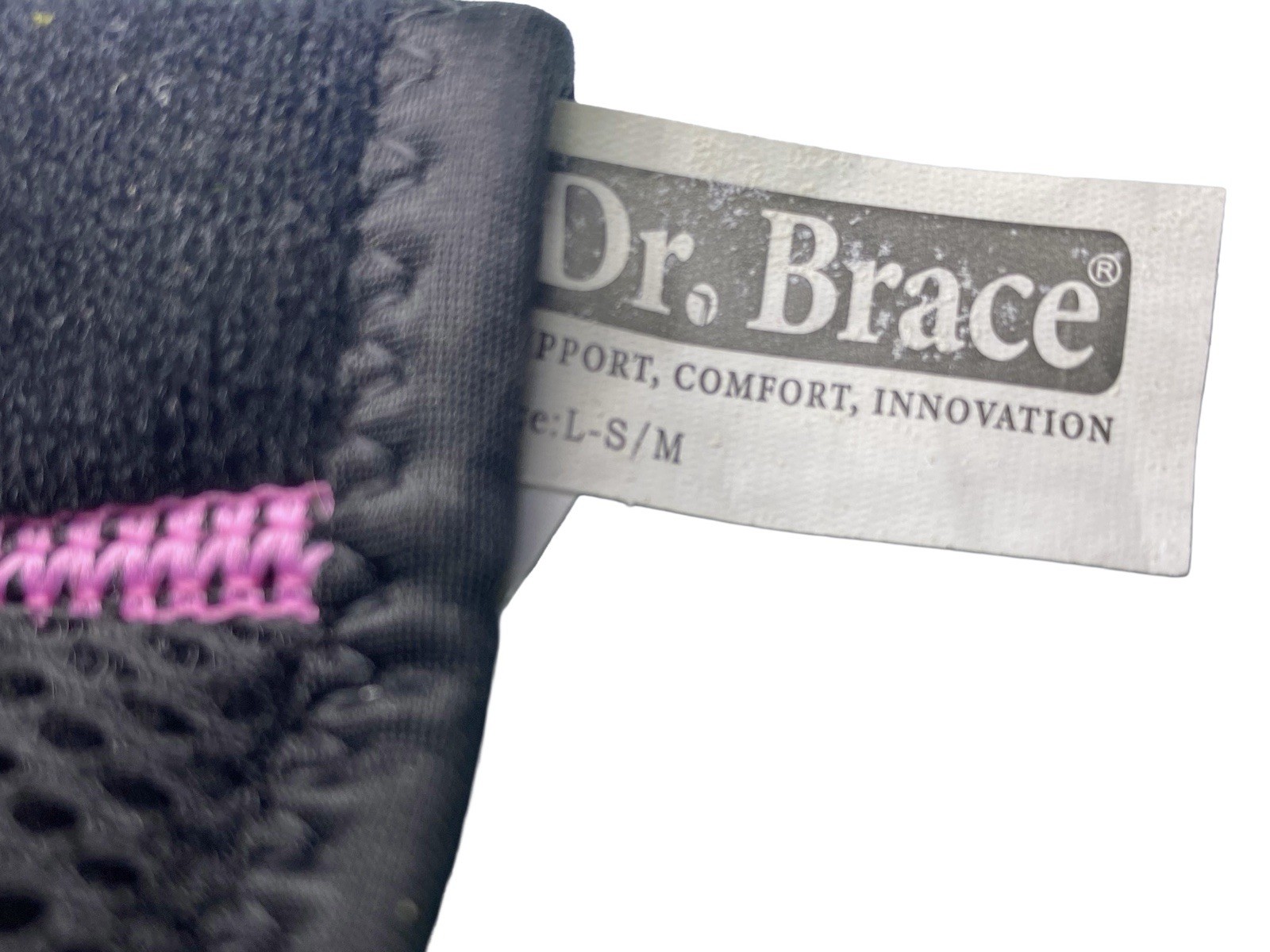 Dr. Brace Wrist Support Brace Adjustable Black Pink S/M