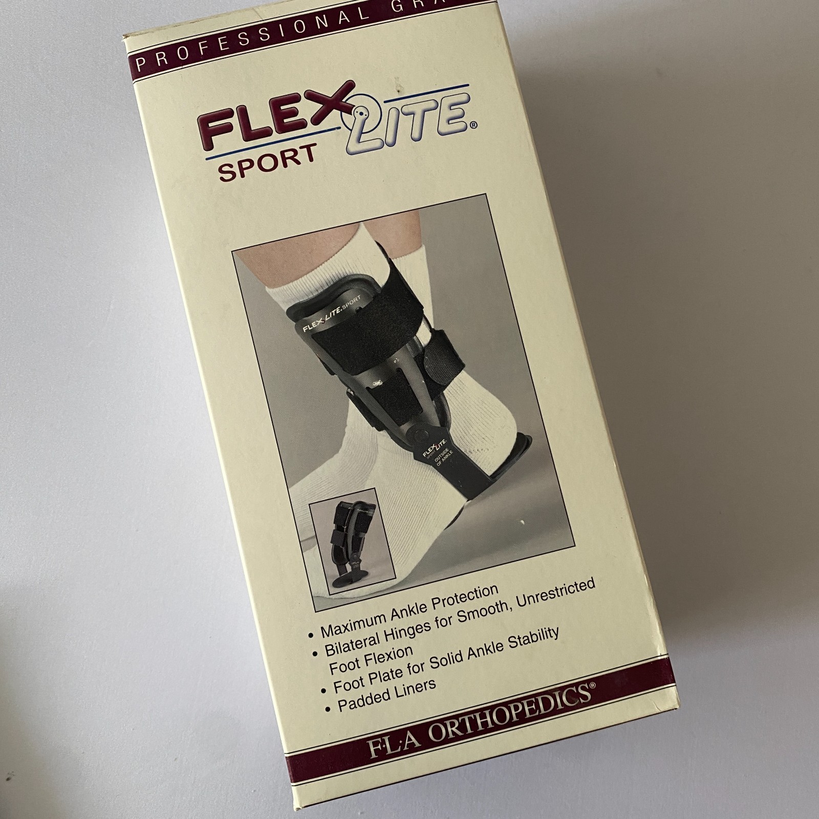 New FLA Orthopedics FlexLite Sport Hinged Ankle Brace Black Medium