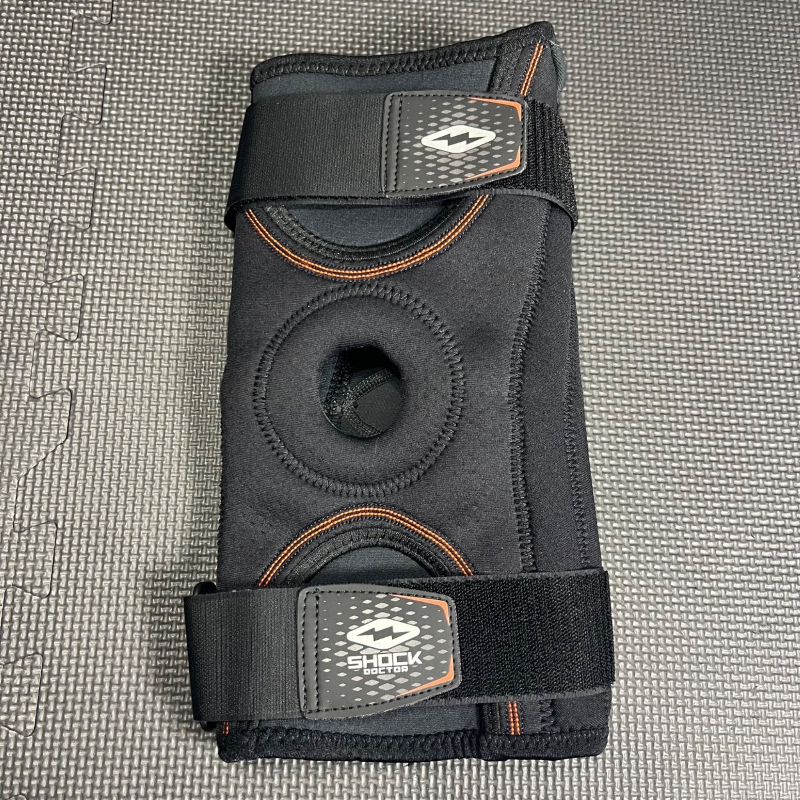 Shock Doctor 870 Knee Brace With Hinges Black Orange Adjustable Fit Elastic Neop