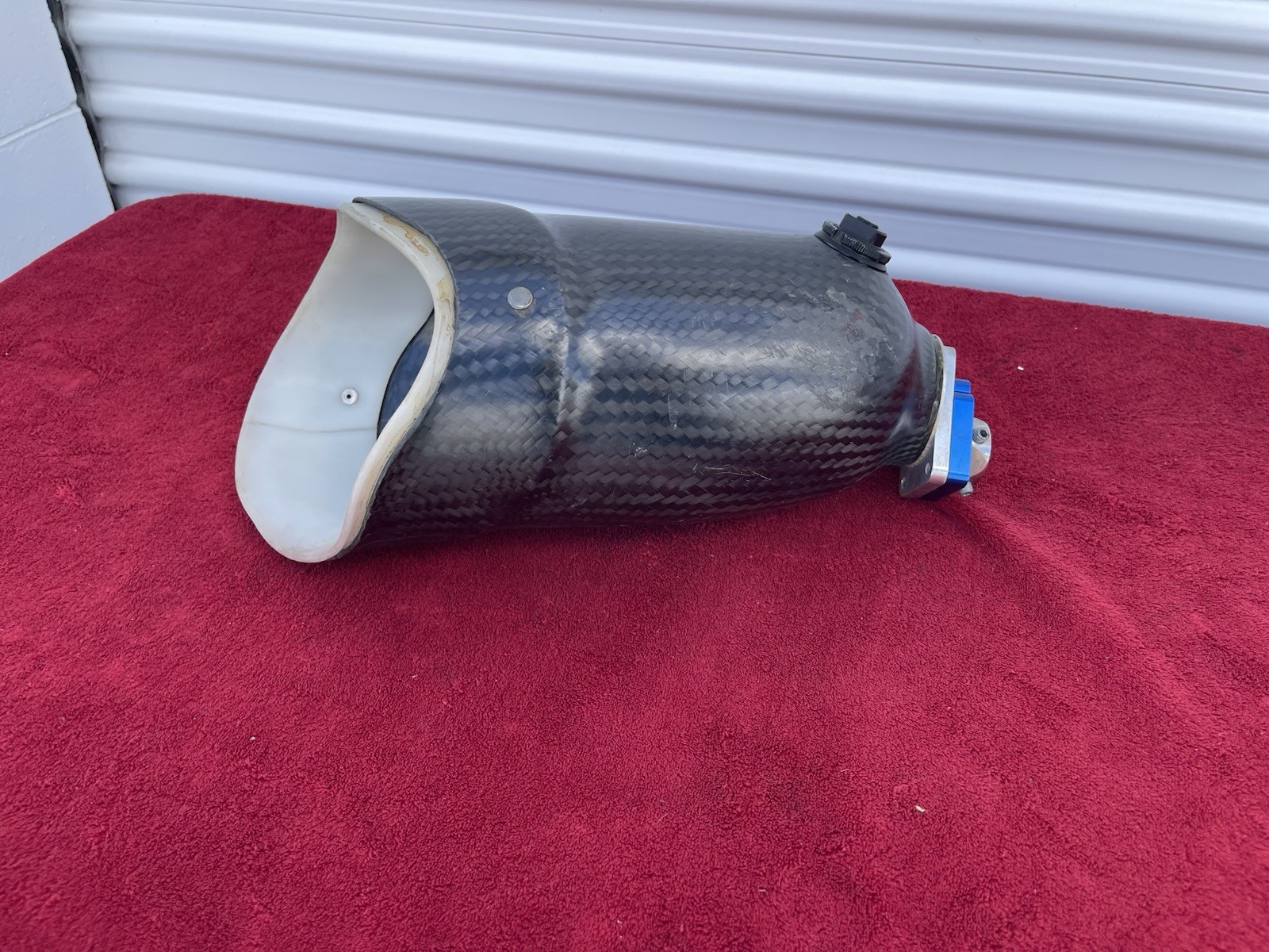 Above Knee Prosthetic Socket Left leg Carbon W Mounting Plate As Pictured.