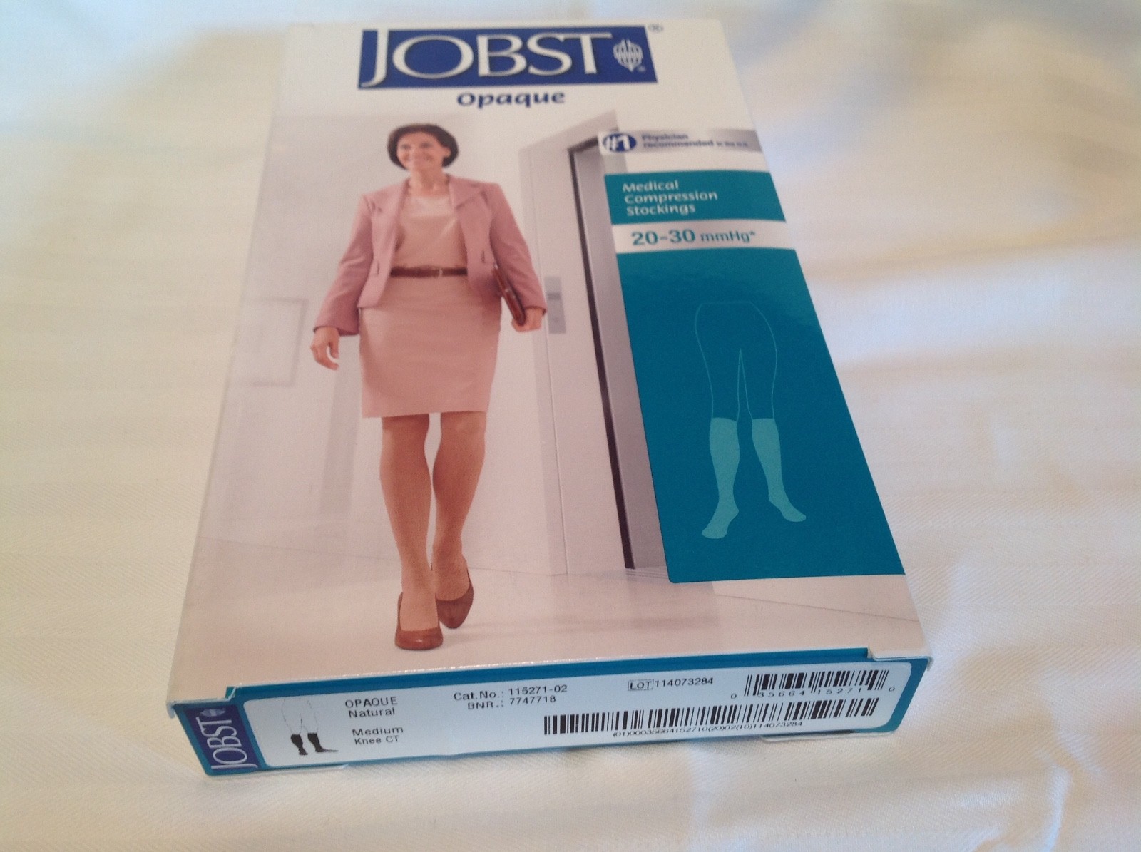 JOBST Medical LegWear Knee High 20-30 mmHg Opaque Medium Silky Beige 1 Pair