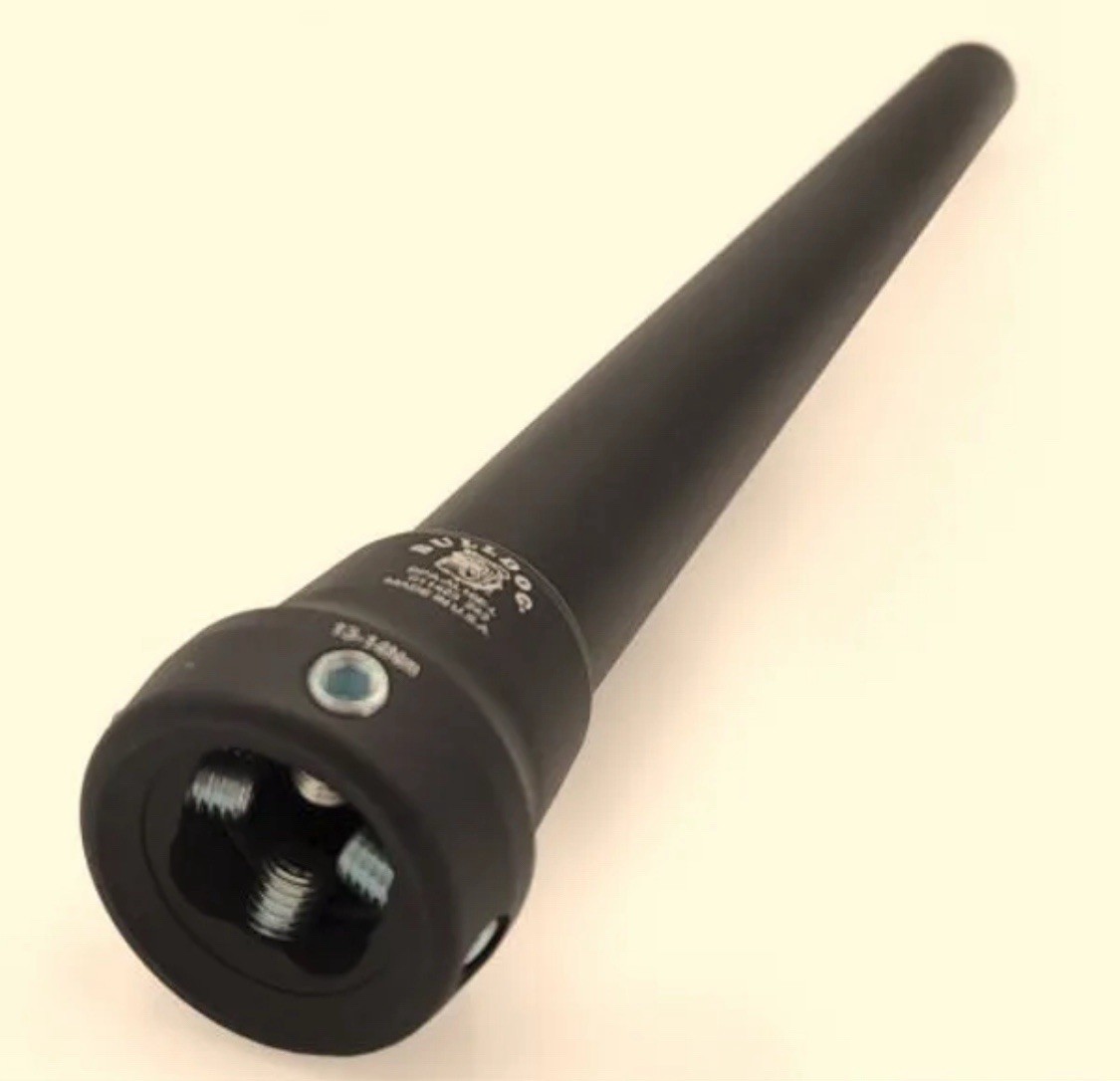 Bulldog 16in Bonded Pylon with Aluminum Adapter Black