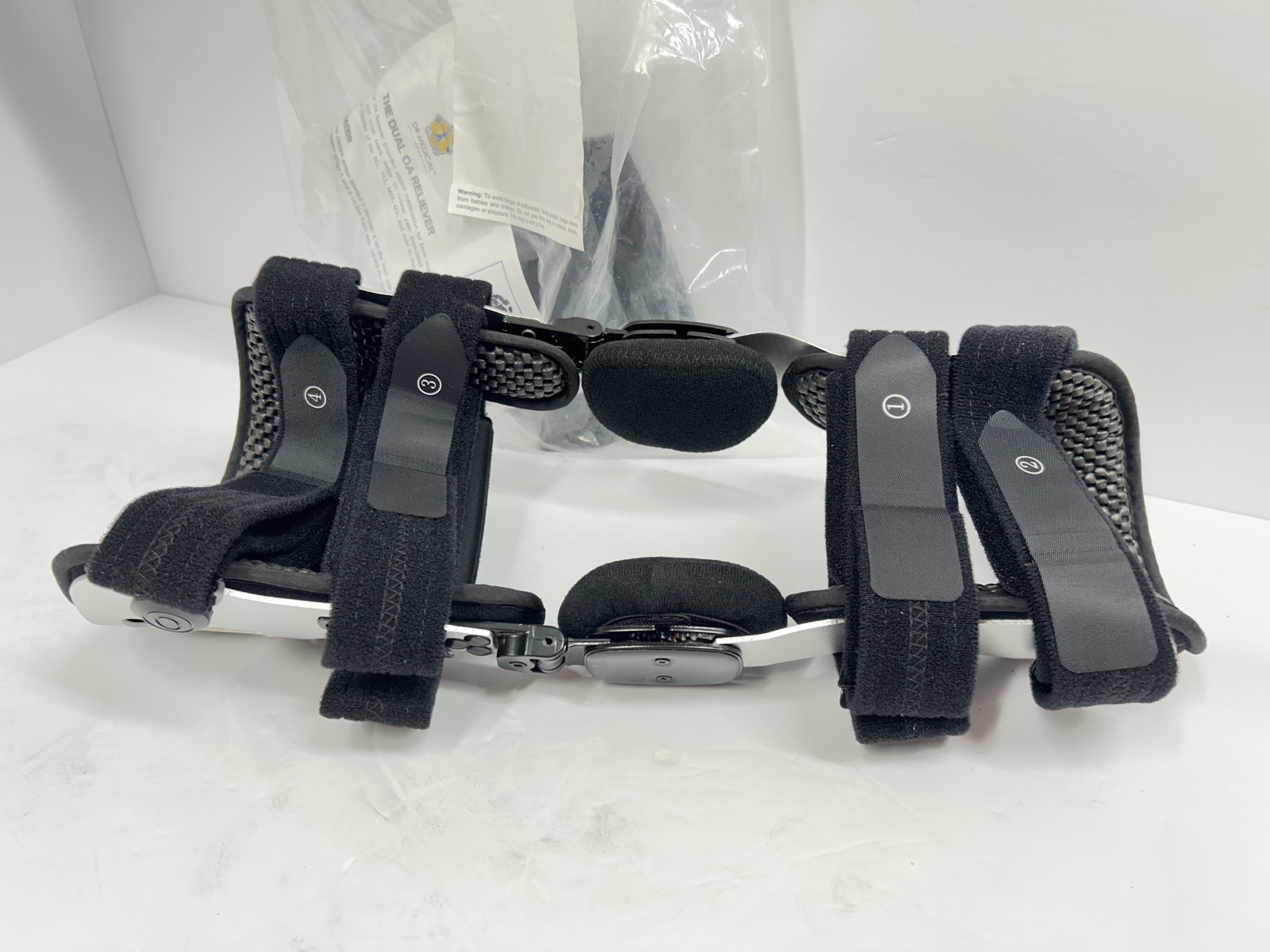 Dr Medical The DUAL OA Reliever MEDIUM Left Knee Brace KB0104-147L-02 NEW
