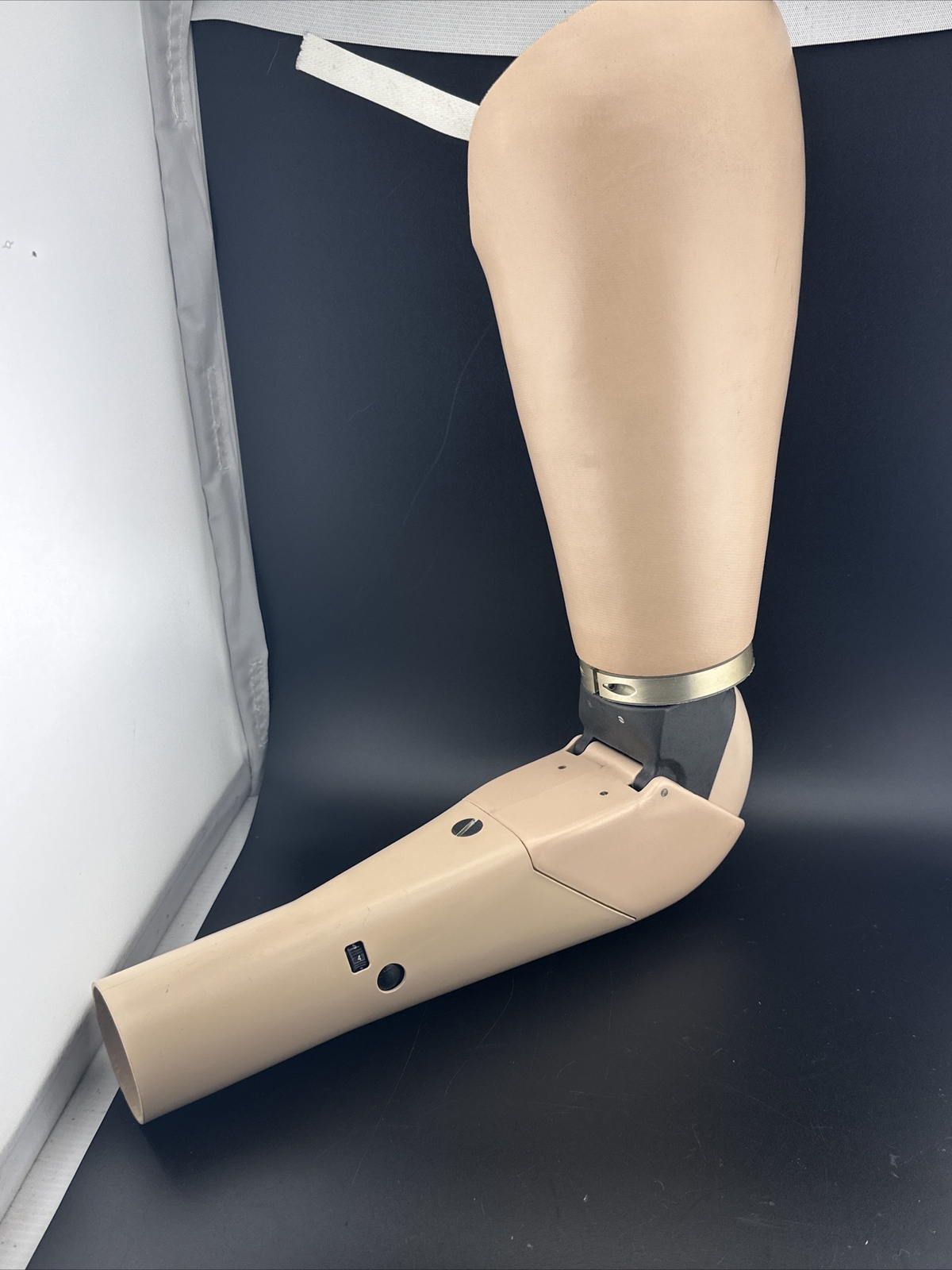 Utah Prosthetic Arm Items Have Not Been Tested Selling For Parts No Wrist Unit