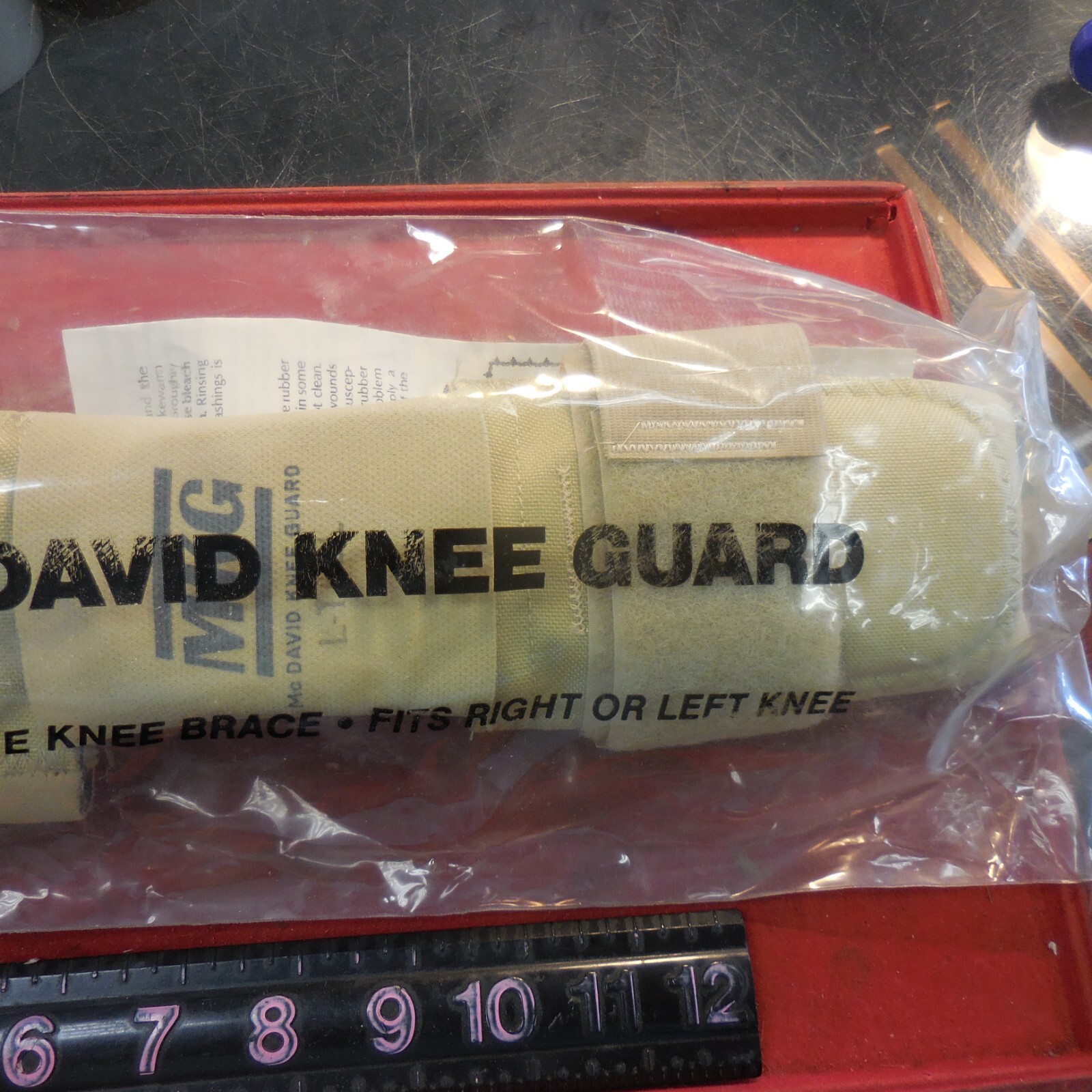 New McDavid Protective Knee Brace With Instructions, Fits Left or Right Knee
