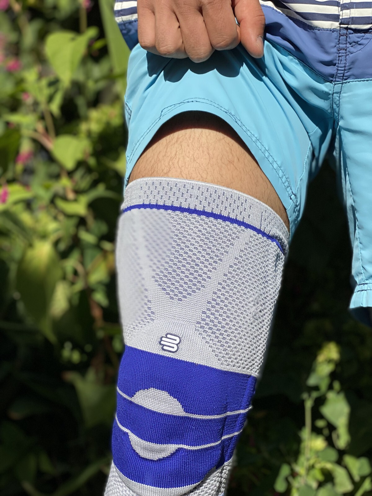 Bauerfeind GenuTrain Size 2 Knee Joint Brace Patella Support ACL MCL Meniscus