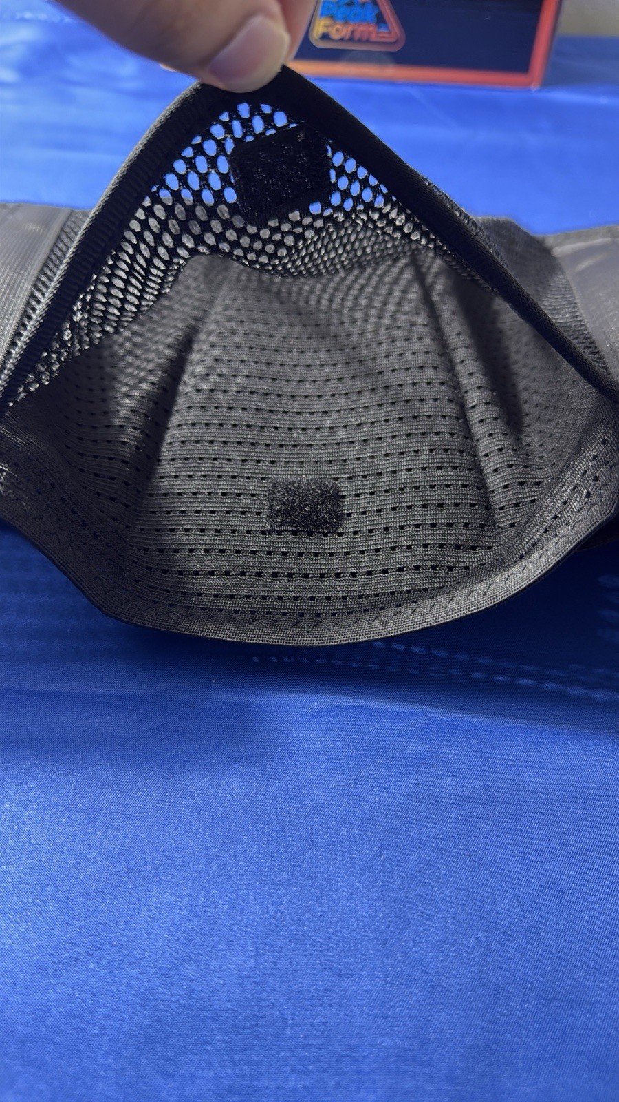 Peak Form Back Support Brace – NEW (No Gel Pack Included)