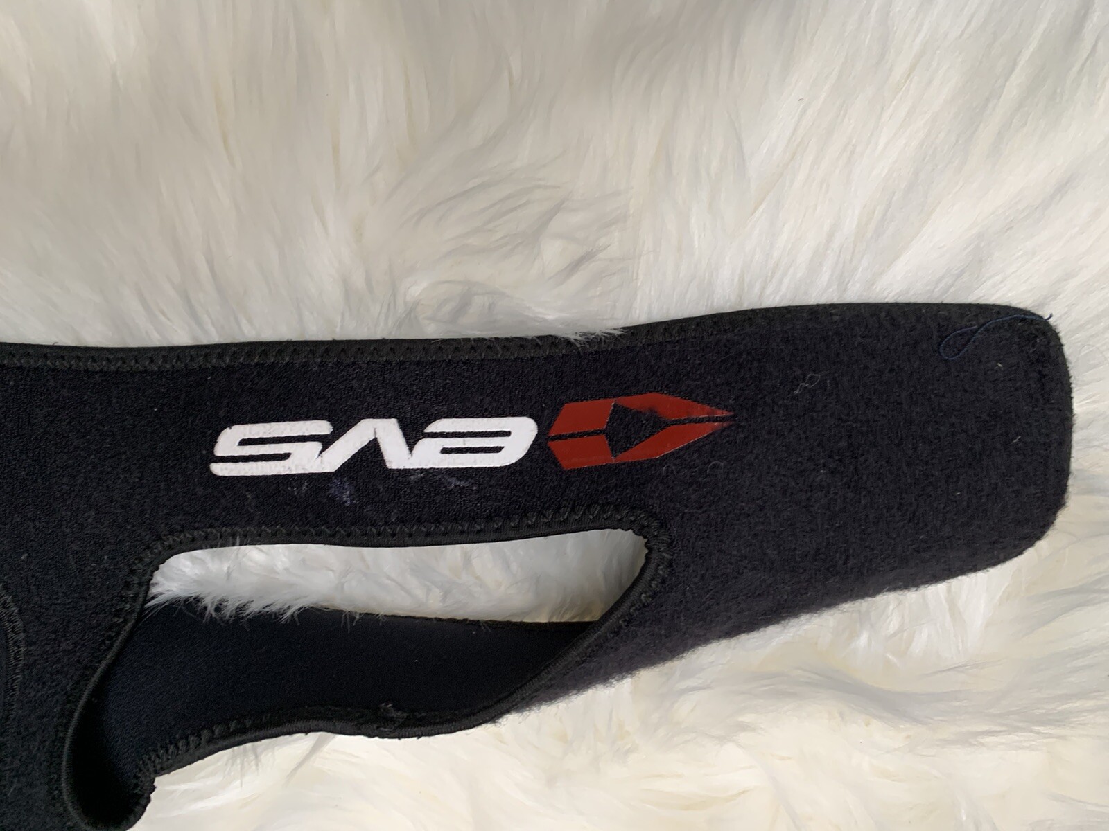 EVS Adjustable Knee Arthritis Support Brace Guard Stabilizer Strap Wrap Open