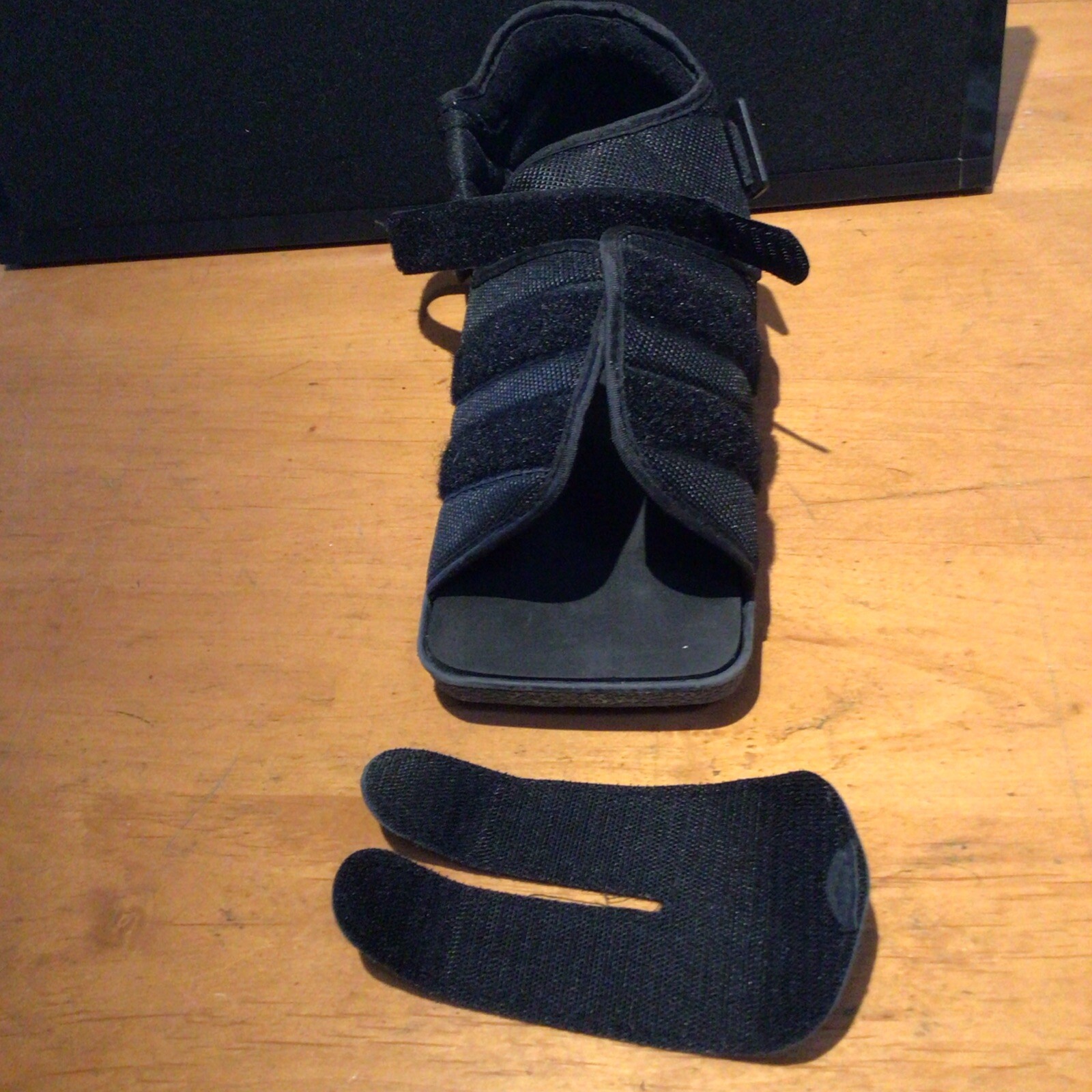 ProCare Surgery Post-Op Shoe Medium LT / RT Broken Foot Squared Toe Black
