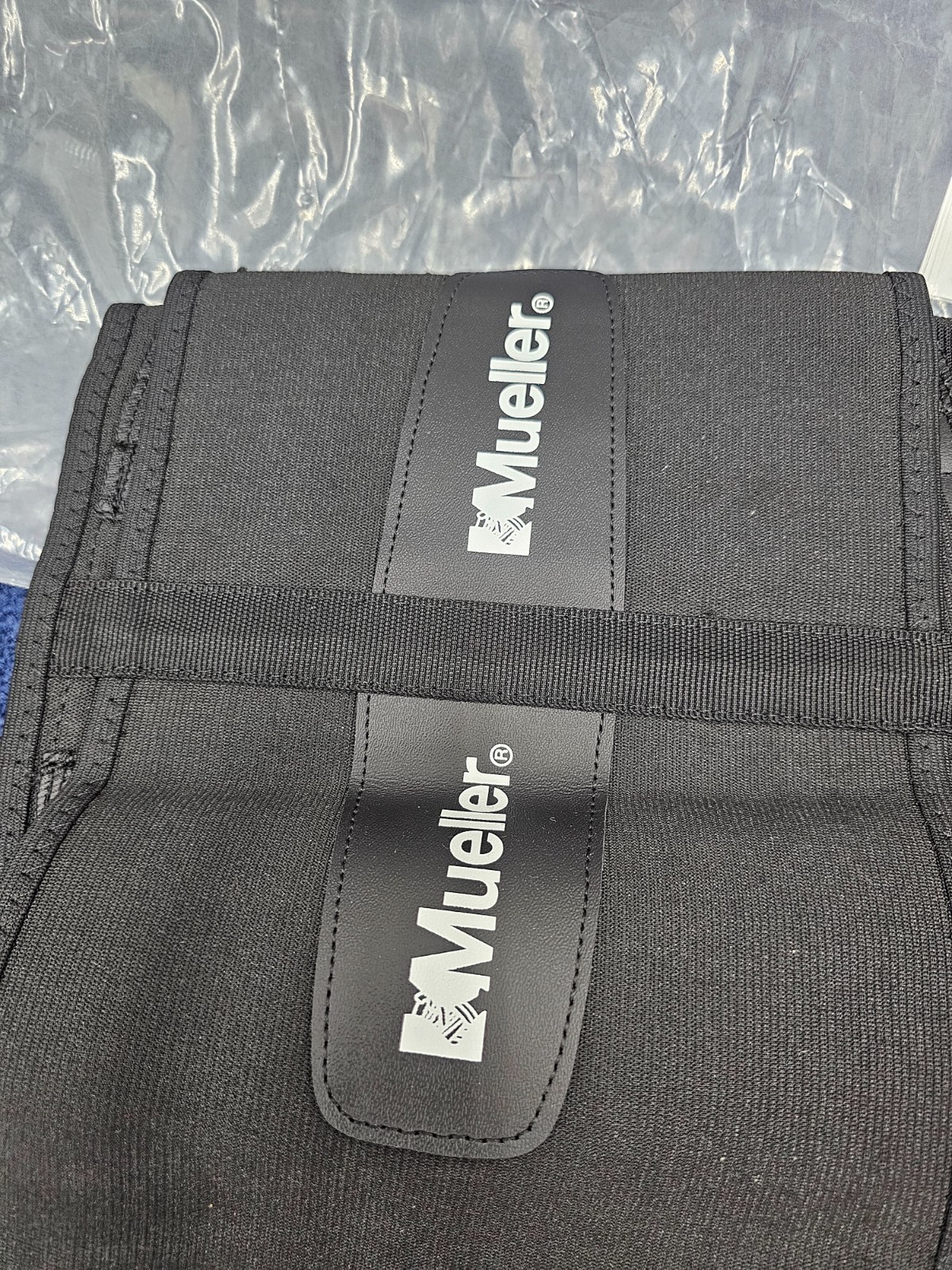 Mueller 64179 Lumbar Back Brace Removable Pad: Extended Plus Size (Black)