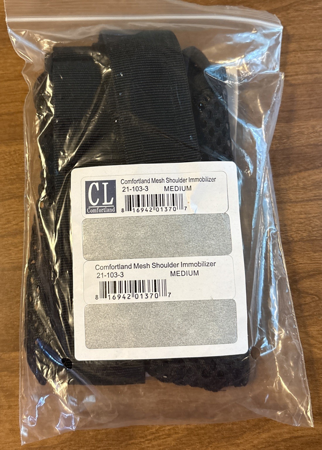 Comfortland Medical 21-103-3 Mesh Shoulder Immobilizer Black Small New Brace