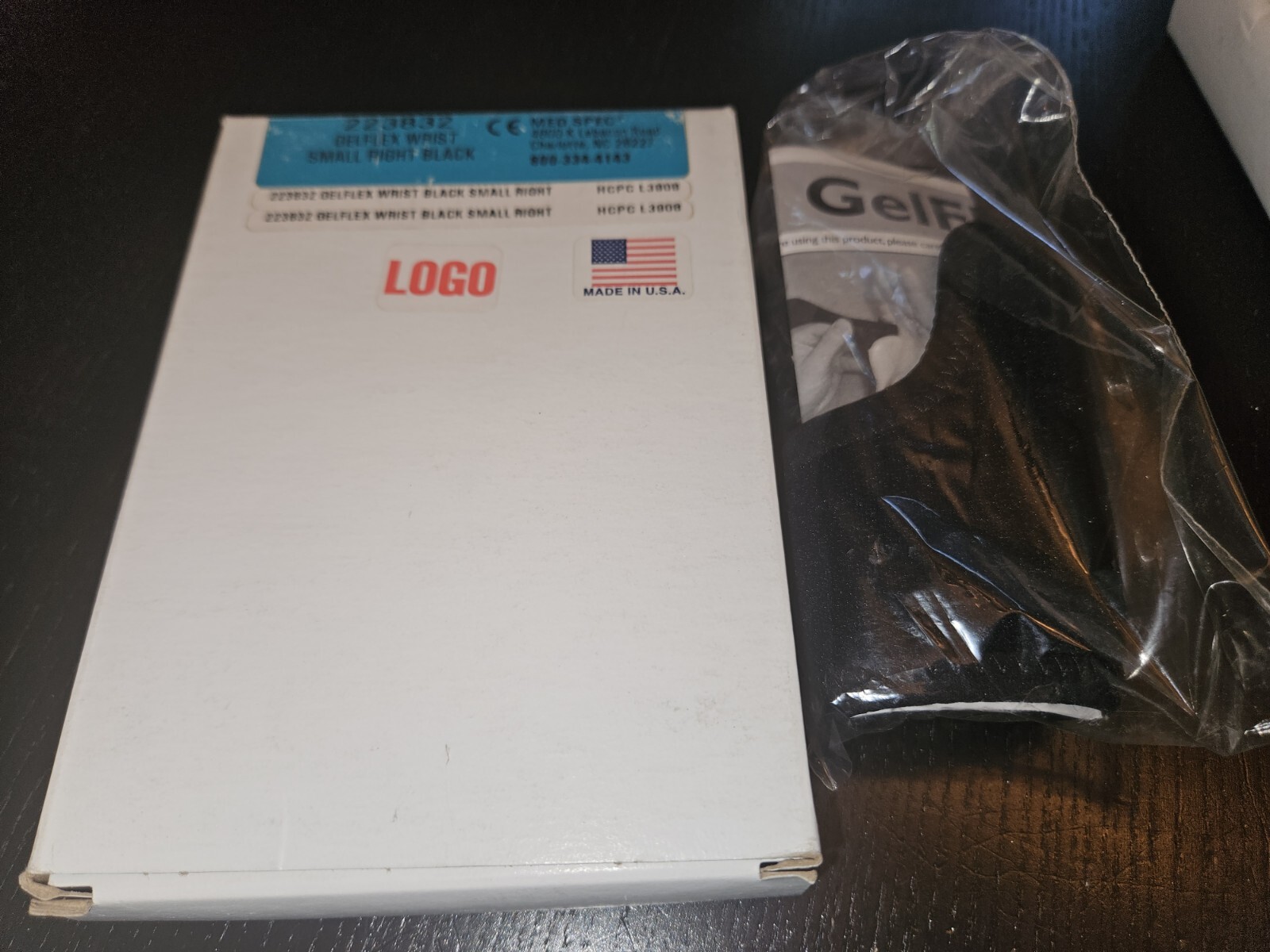 Med Spec GelFlex Right Wrist Support Brace Size Small Color Black