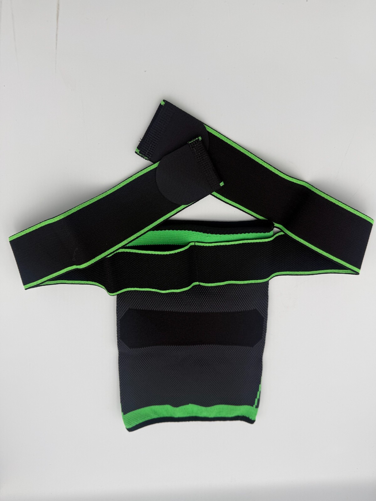 Knee Compression Sleeve Wrap Anywhere Single Support Brace Black Green Size XL