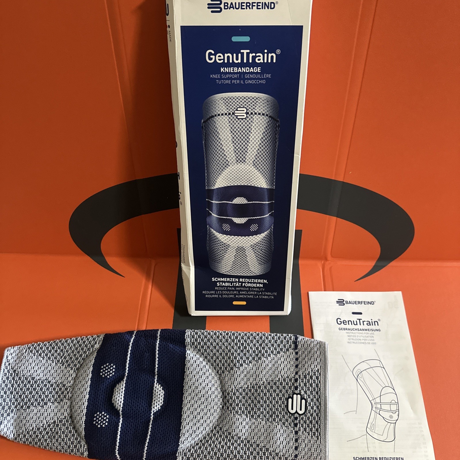 Bauerfeind GenuTrain Knee Brace – Compression Knee Support for Arthritis, Size 4