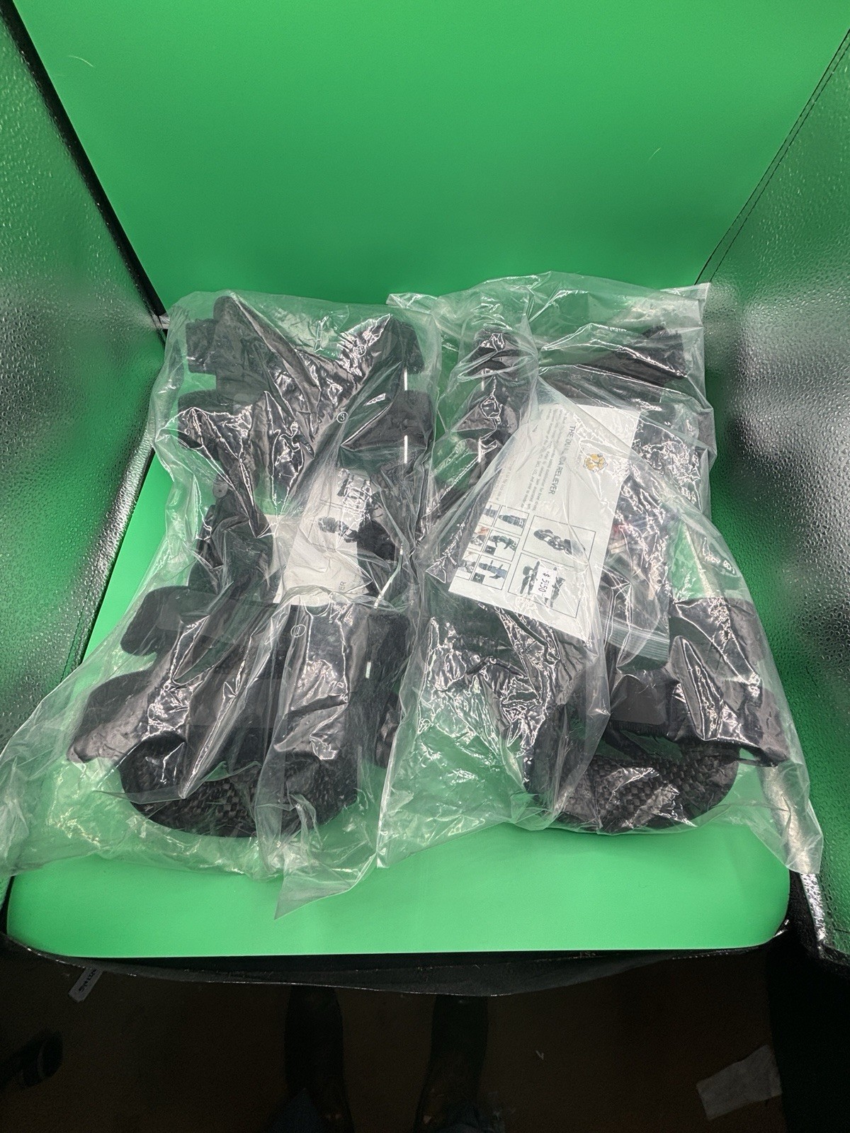 DRMS Dual OA Reliever Knee Braces Medium Left & Right NEW in Bag