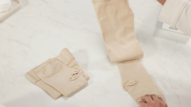 Compression Stockings for Circulation & Varicose Veins, 20-30 mmHg, Thigh Length