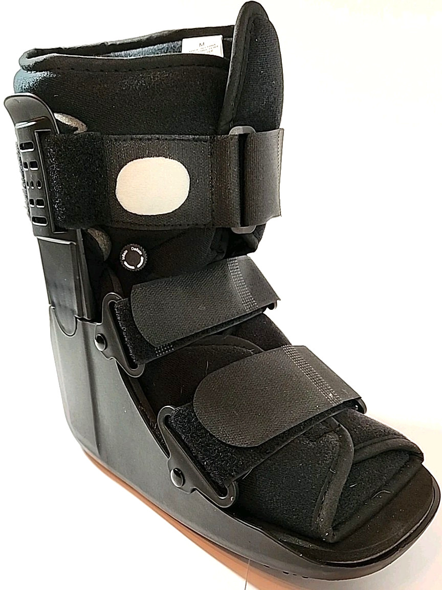 Air Walking Boot Fractured Ankle Support Short Size MED For Foot Brace L or R