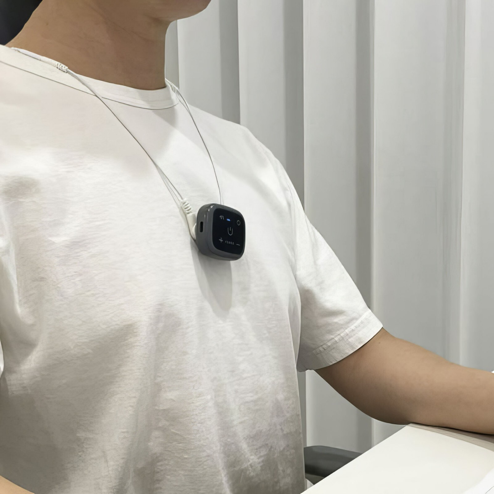 Anapa Microcurrent Low-Frequency Shoulder & Trapezius Massager Pain Relief